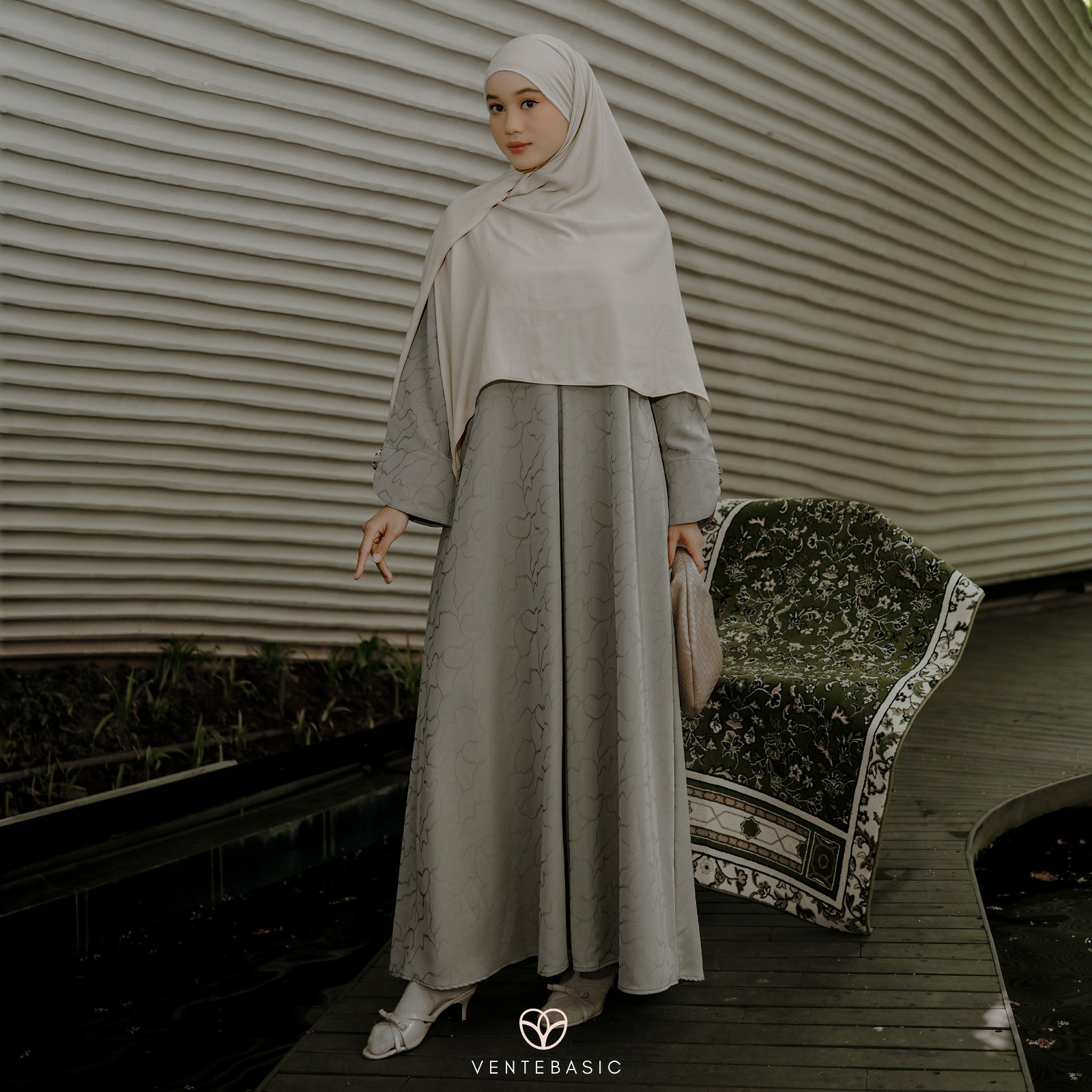 HANEEN ABAYA - VENTEDAILY