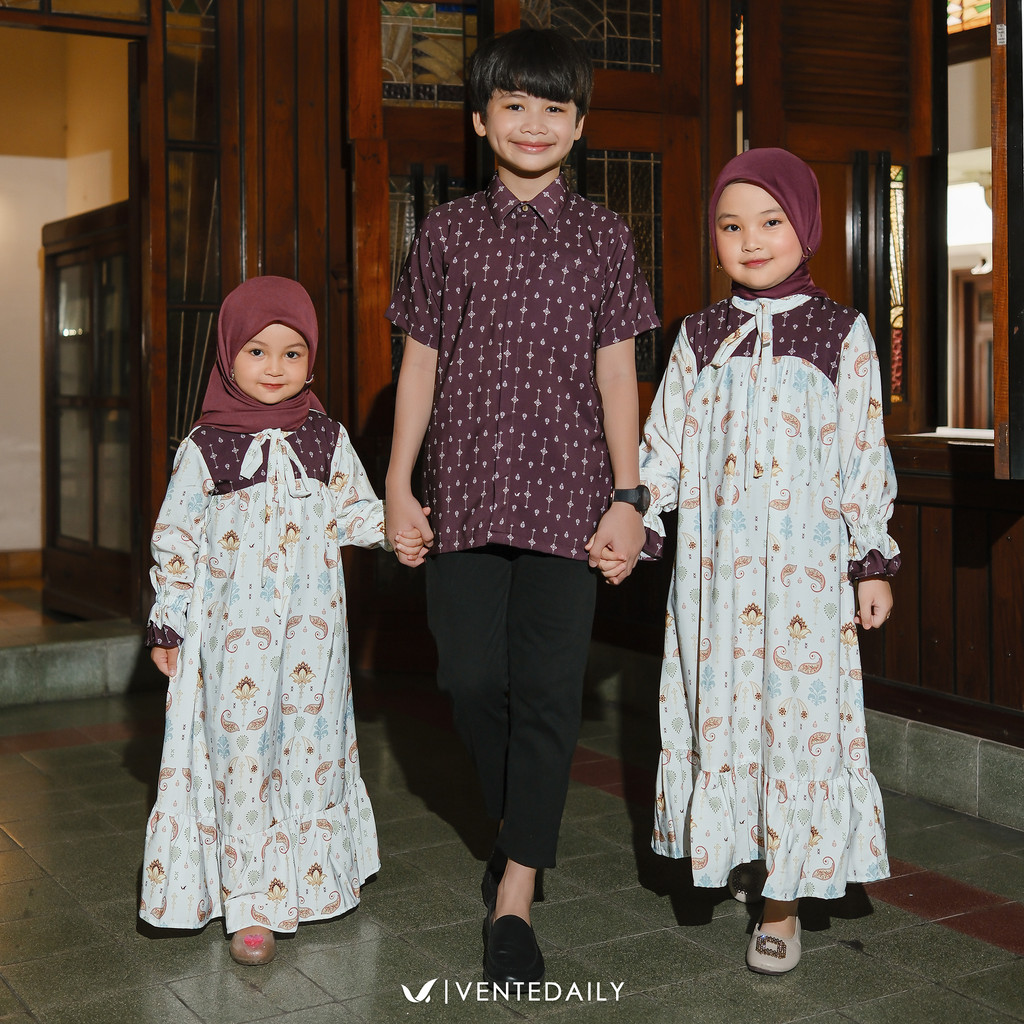 ANINDITA FAMILY - VENTEDAILY