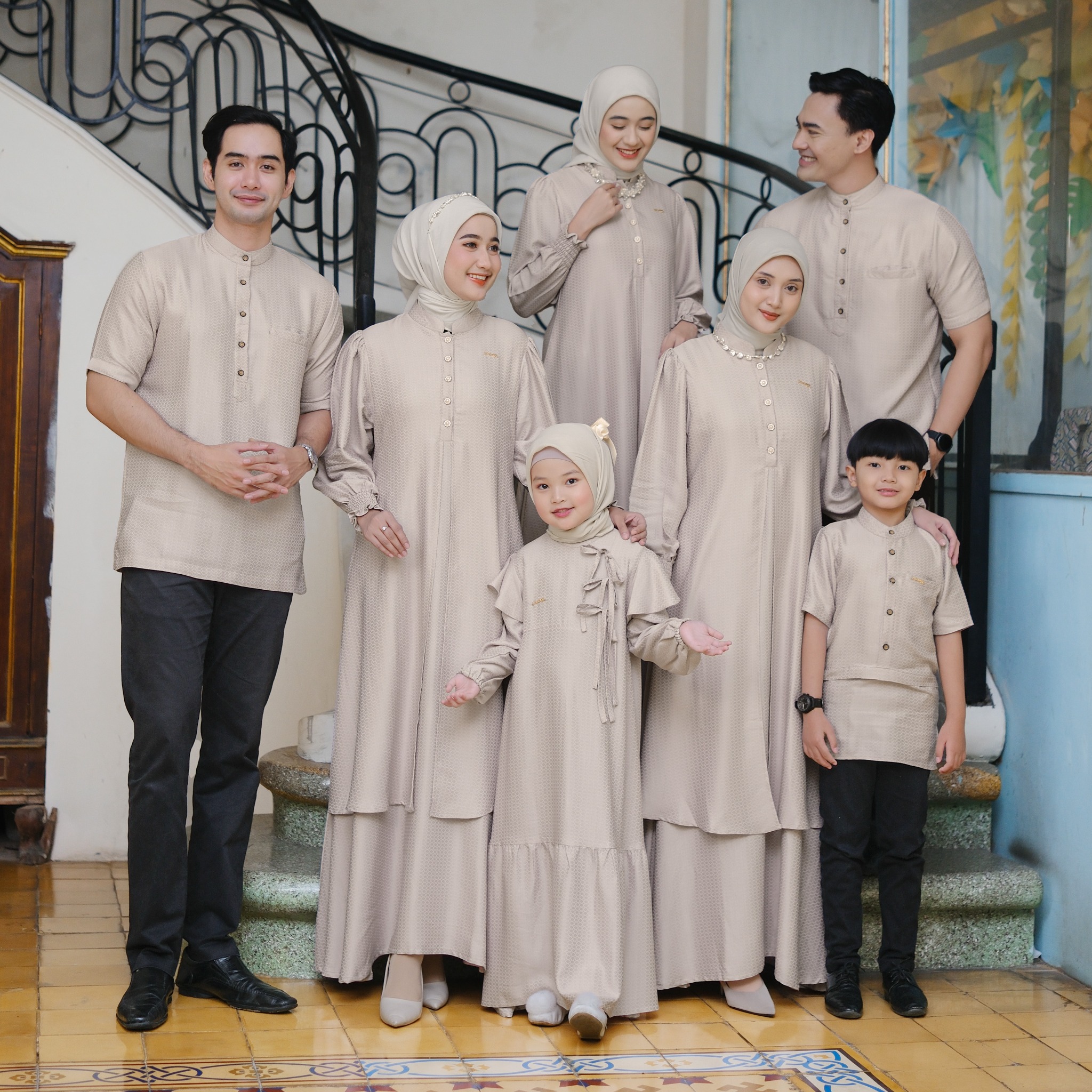 DANIZA FAMILY - VENTEDAILY