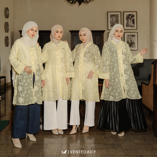 Image of Brillia Tunik by Ventedaily