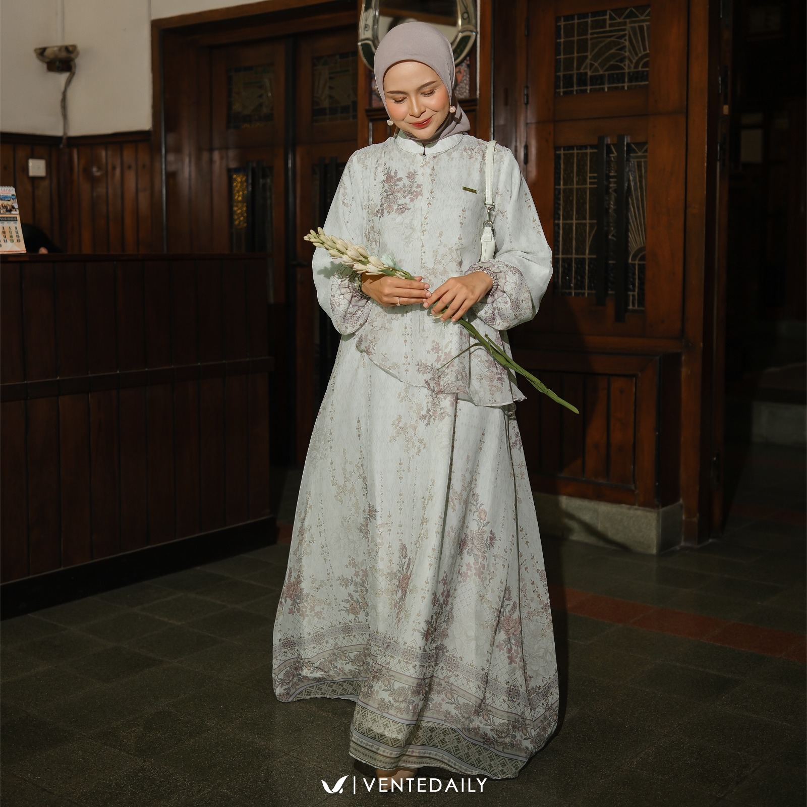 ZARINE MAXY - VENTEDAILY
