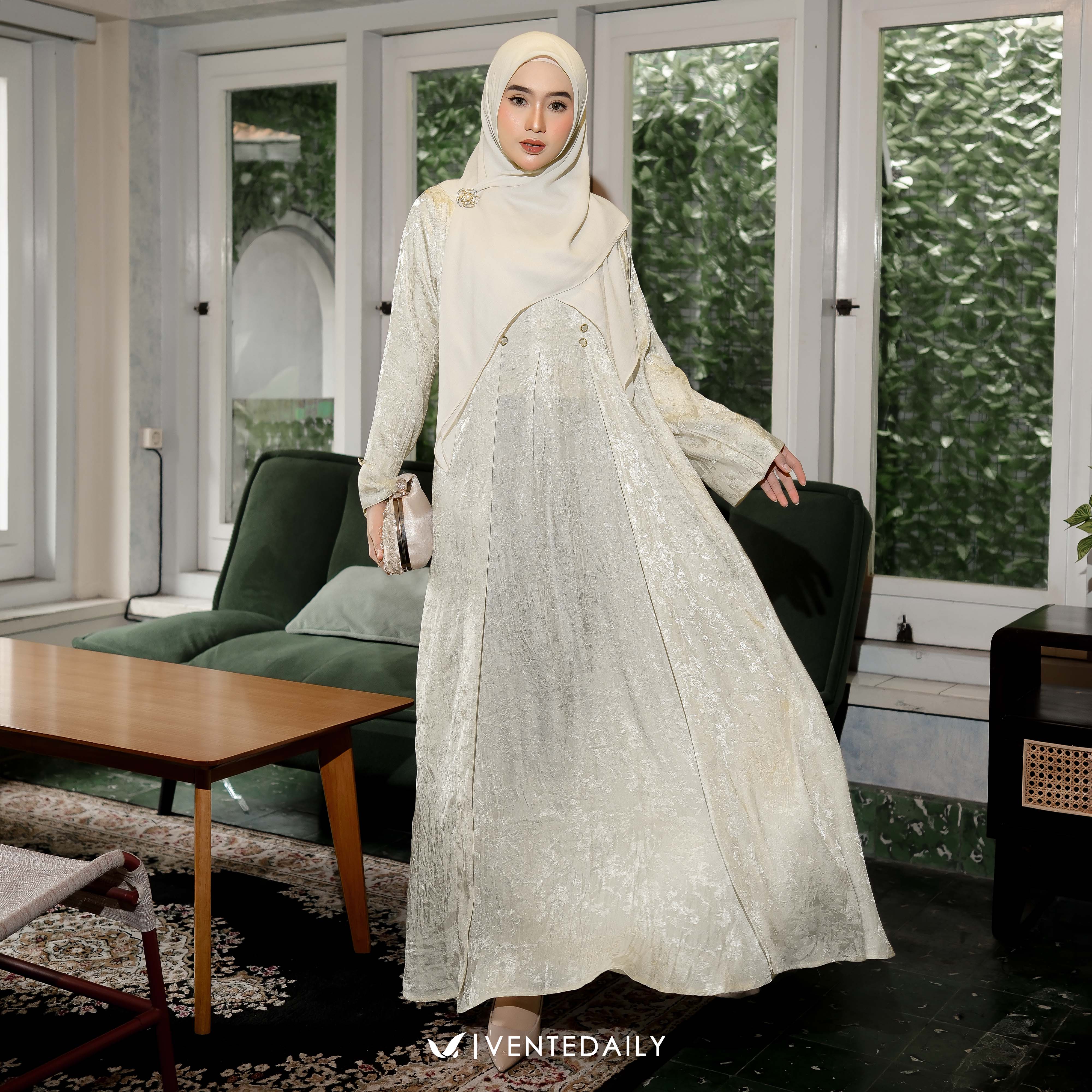 Khalila Abaya by Ventedaily