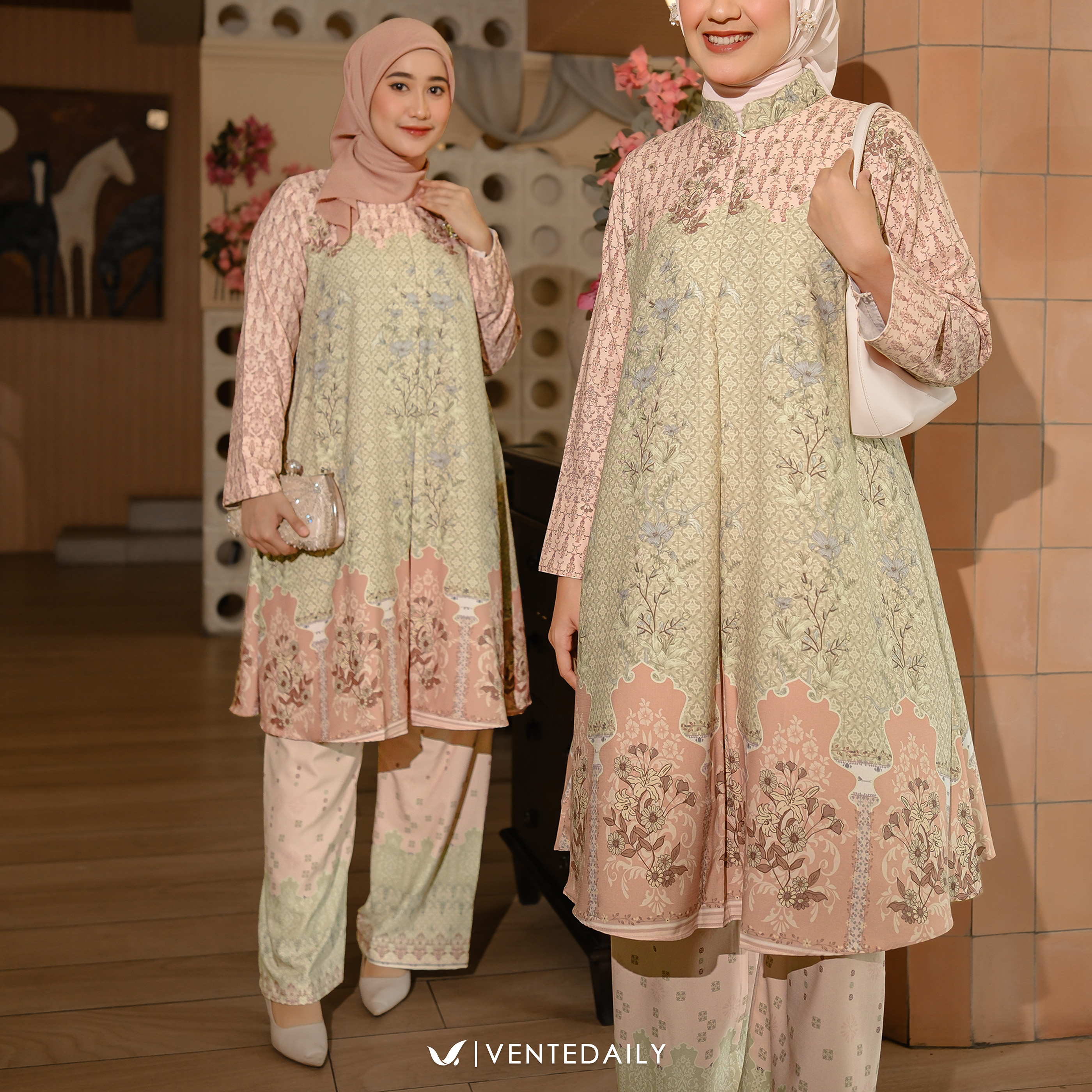SAFIRA ONESET - VENTEDAILY