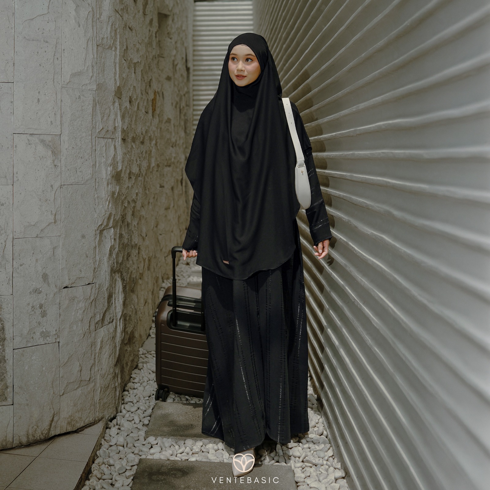 NURIYYA ABAYA - VENTEDAILY