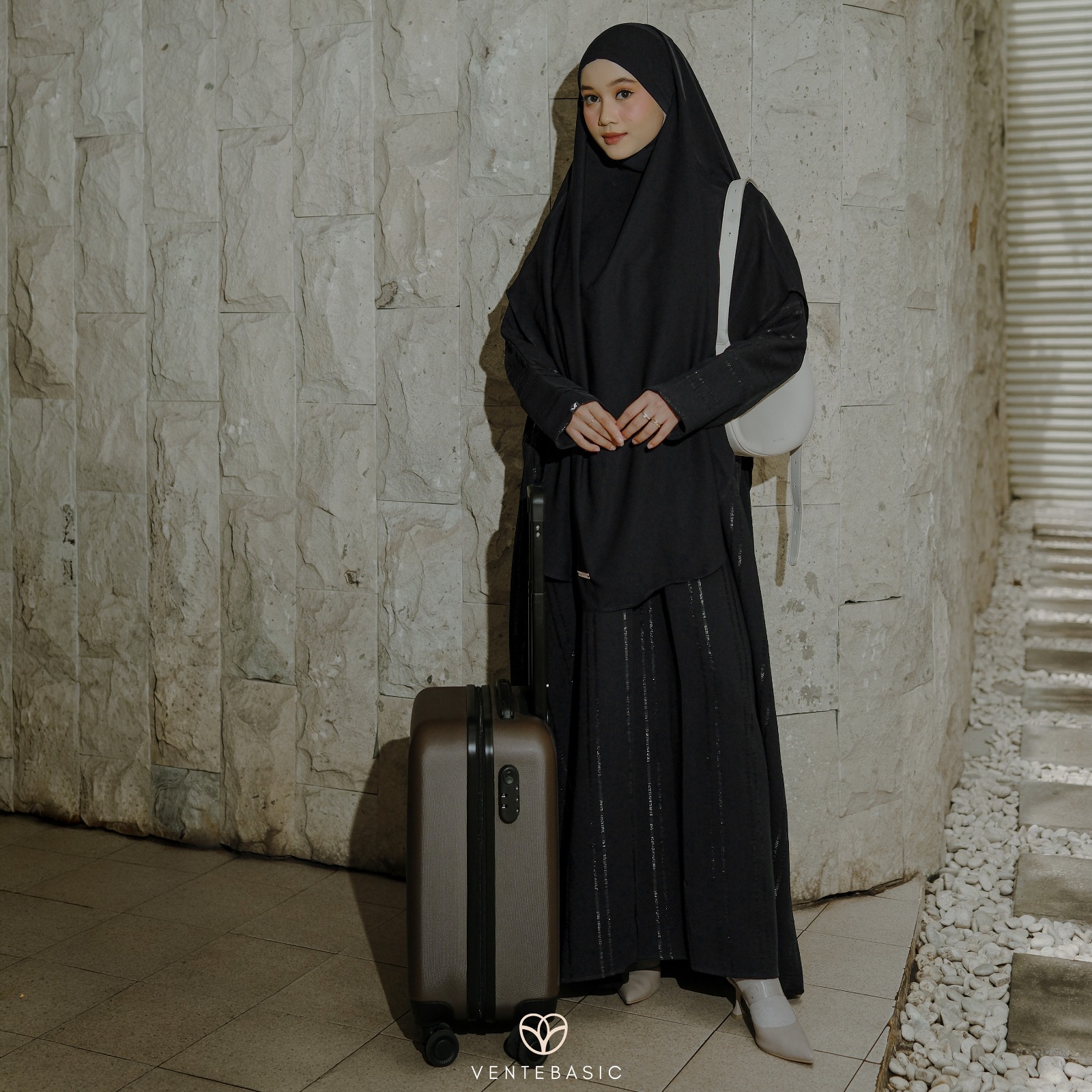 NURIYYA ABAYA - VENTEDAILY