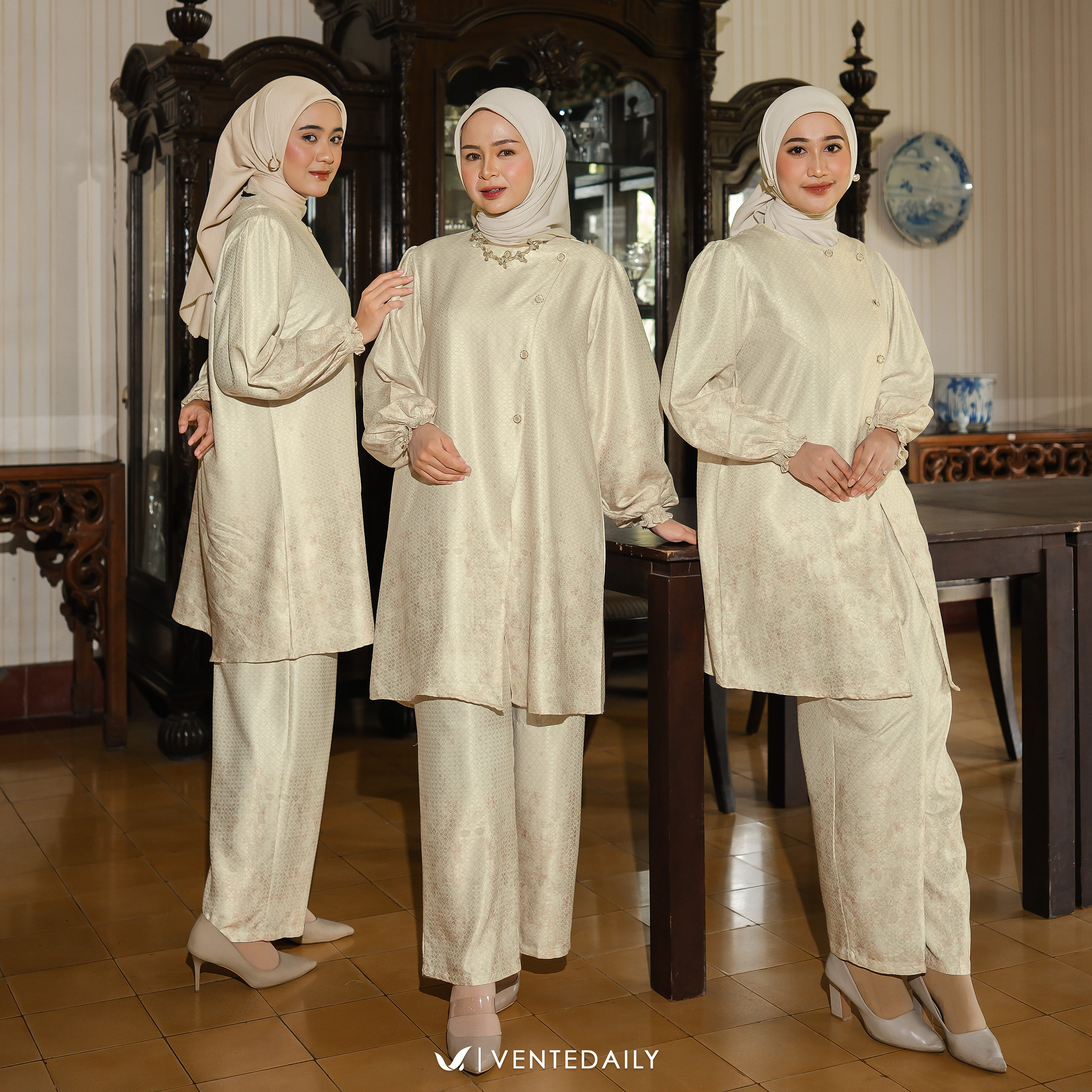 ZAMIRA ONESET - VENTEDAILY