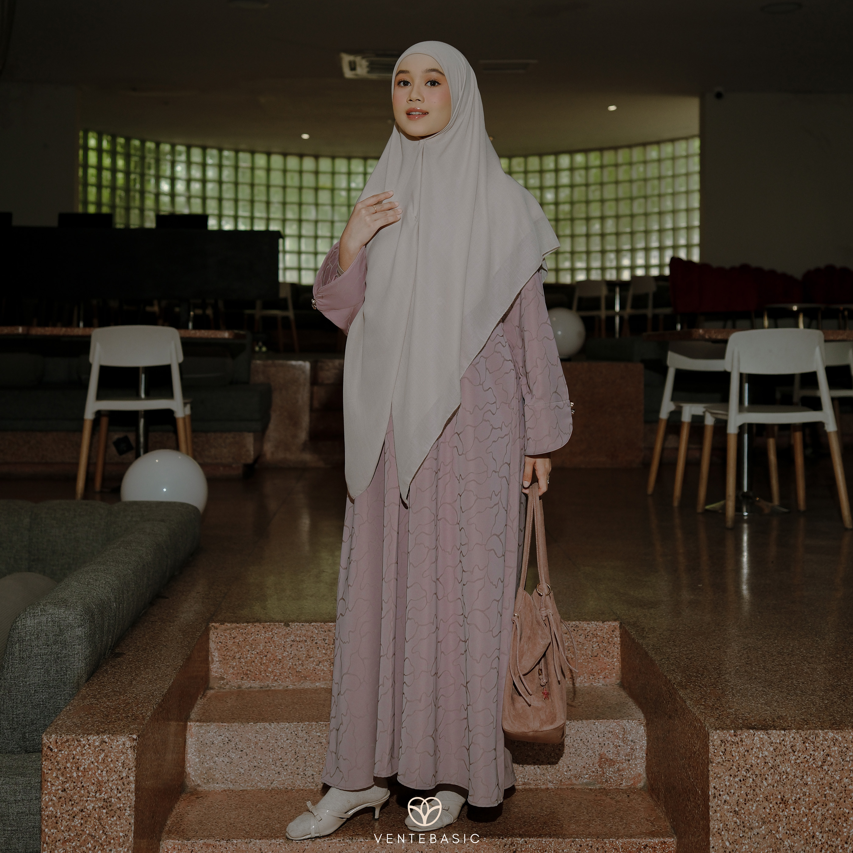 HANEEN ABAYA - VENTEDAILY
