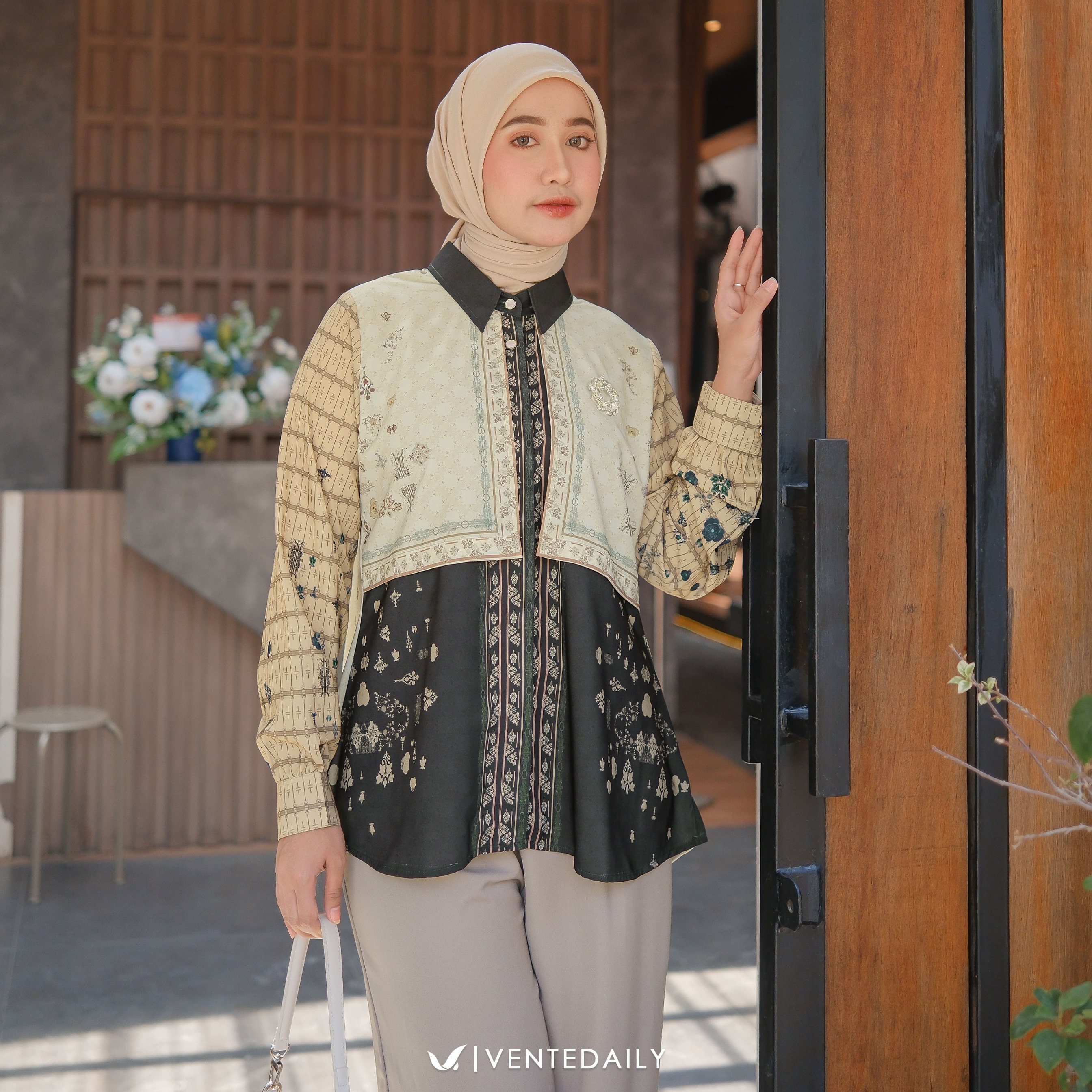 KANIA TUNIK - VENTEDAILY