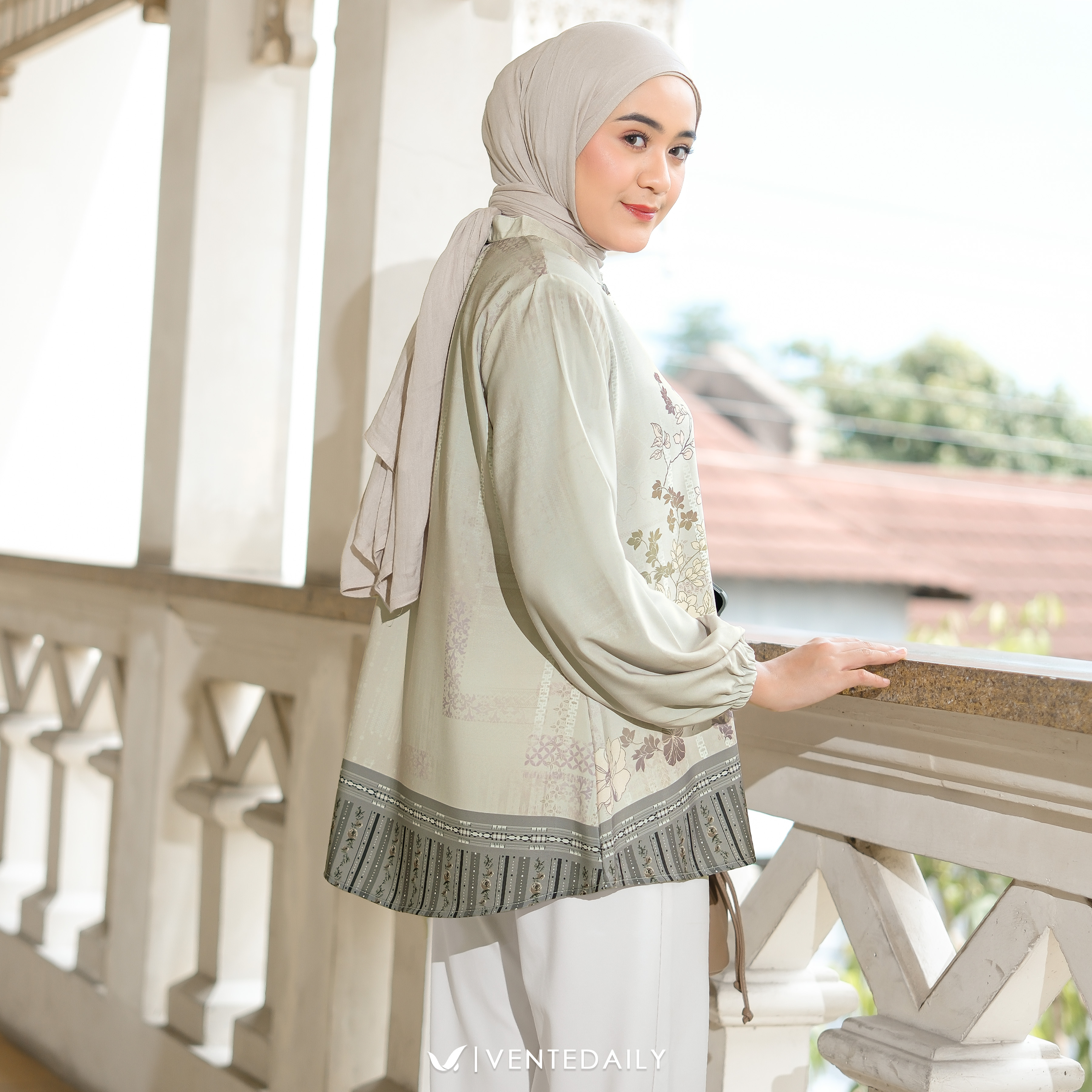 Ventedaily - Ziana Tunik Jumbo Atasan Wanita Kekinian Kondangan Elegan Terbaru