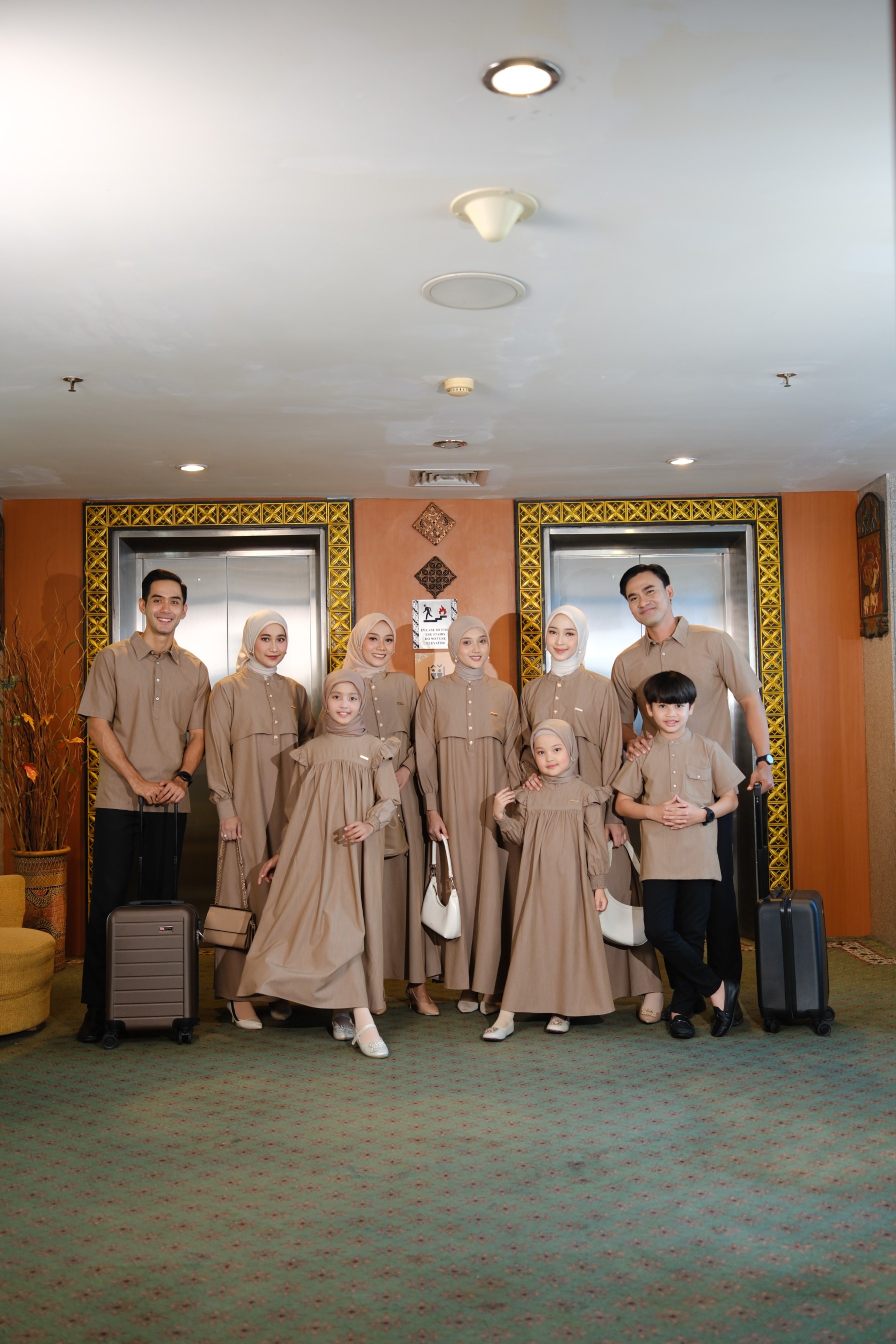 NIRMALA FAMILY - VENTEDAILY
