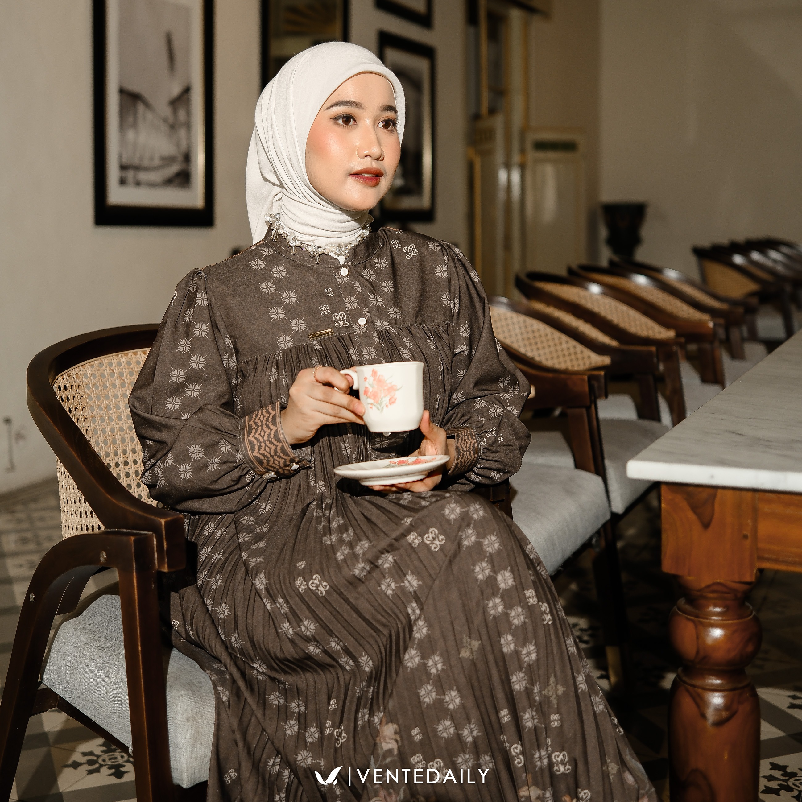 EMYRA MAXY - VENTEDAILY