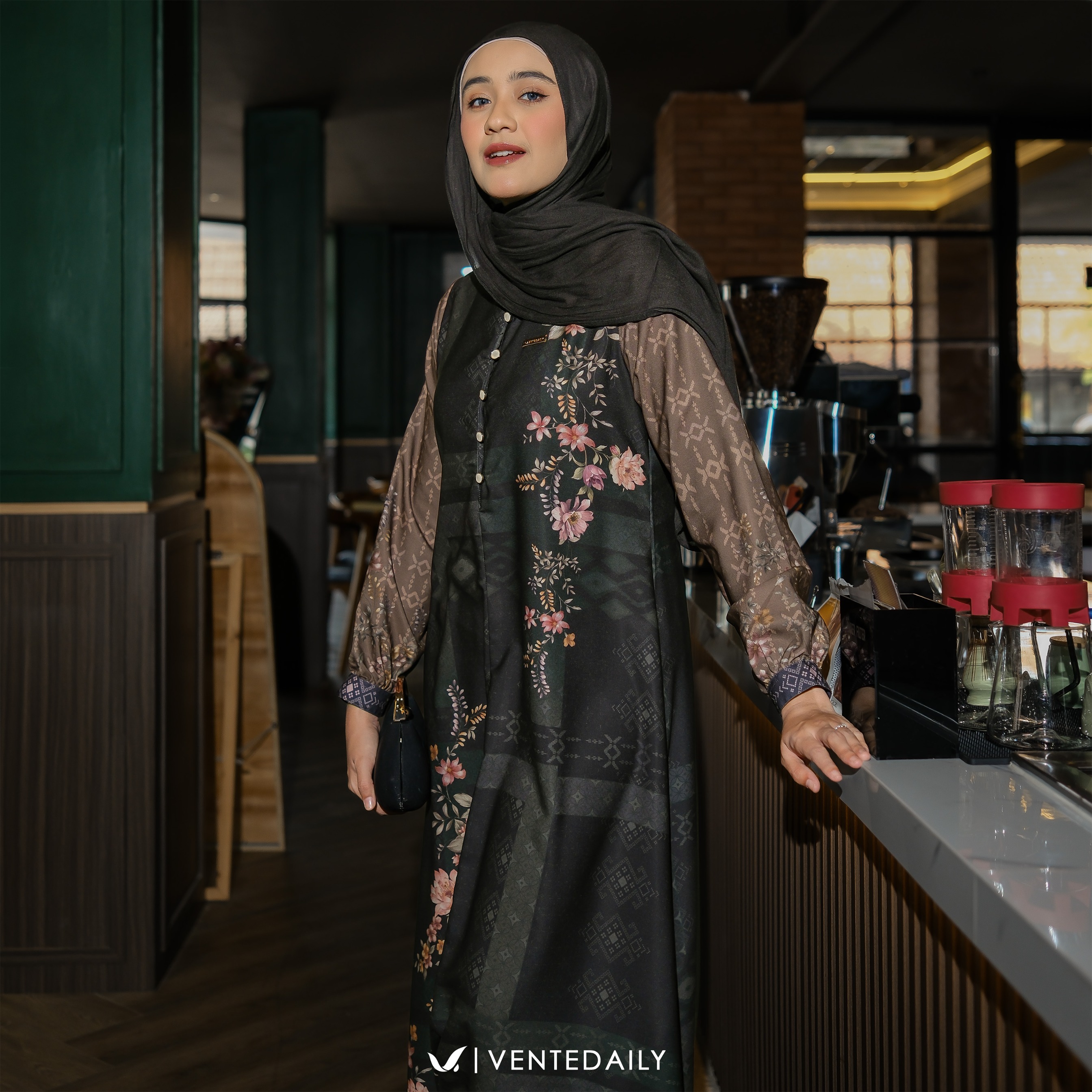 FIANA MAXY - VENTEDAILY