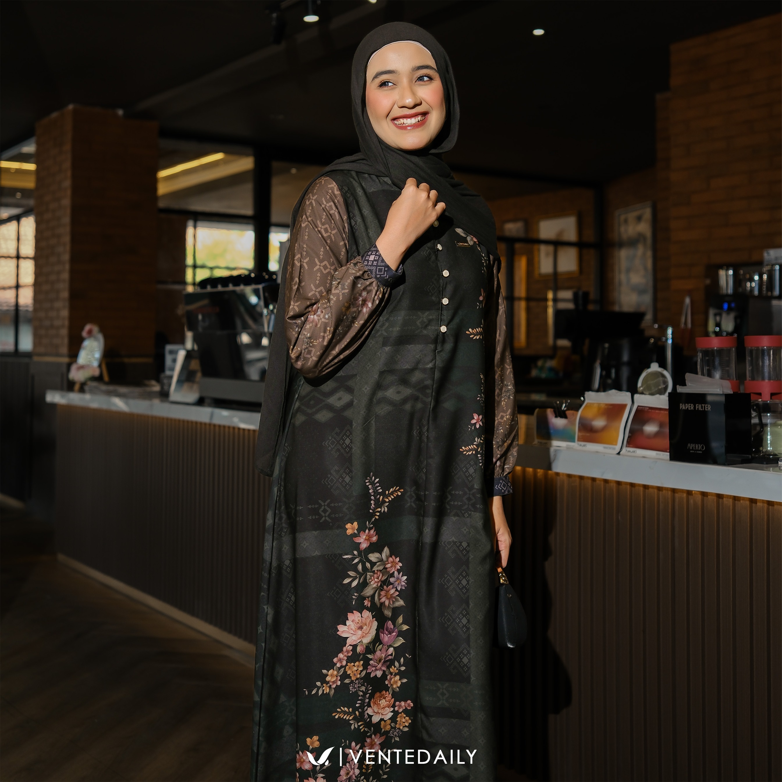 FIANA MAXY - VENTEDAILY