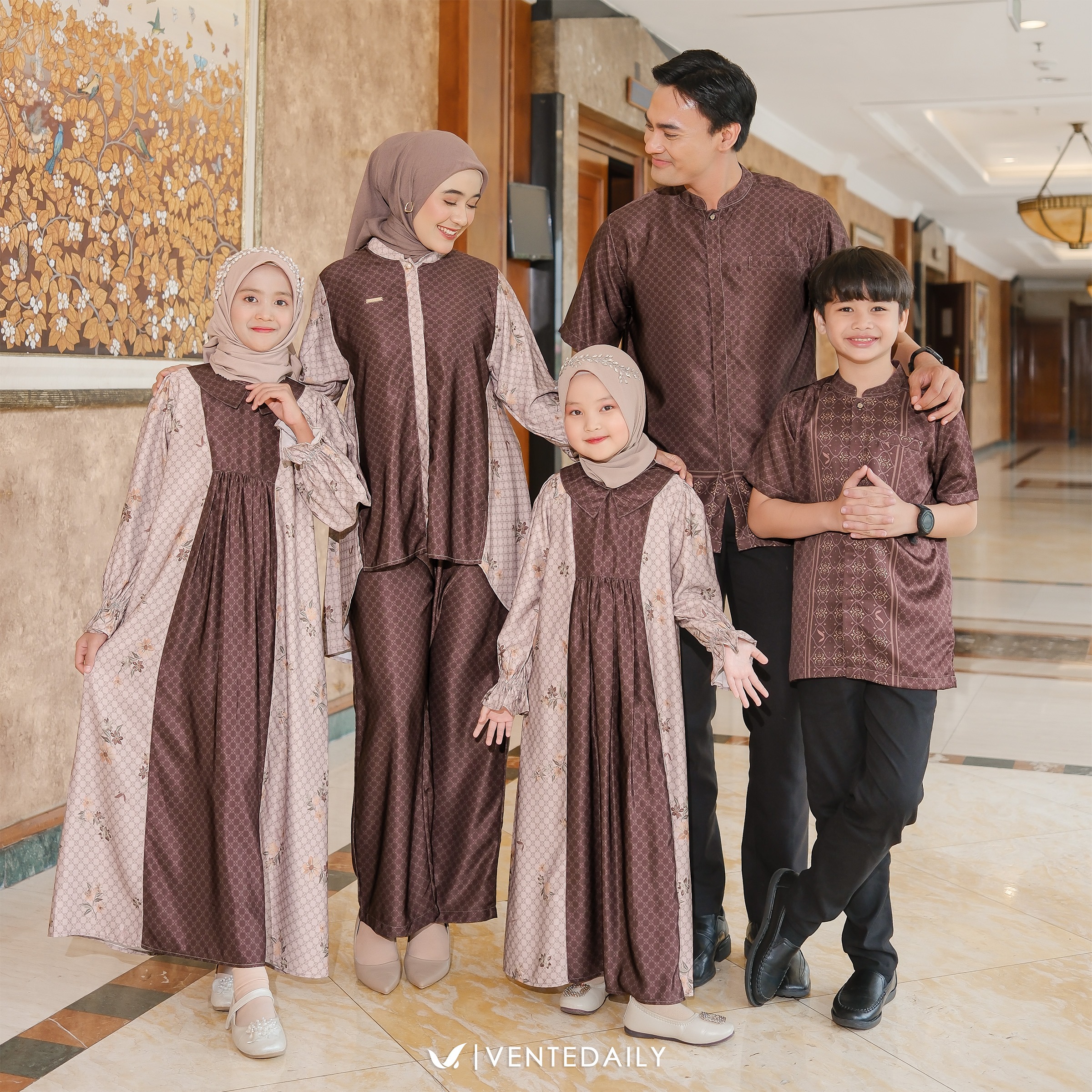 LATISHA FAMILY - VENTEDAILY