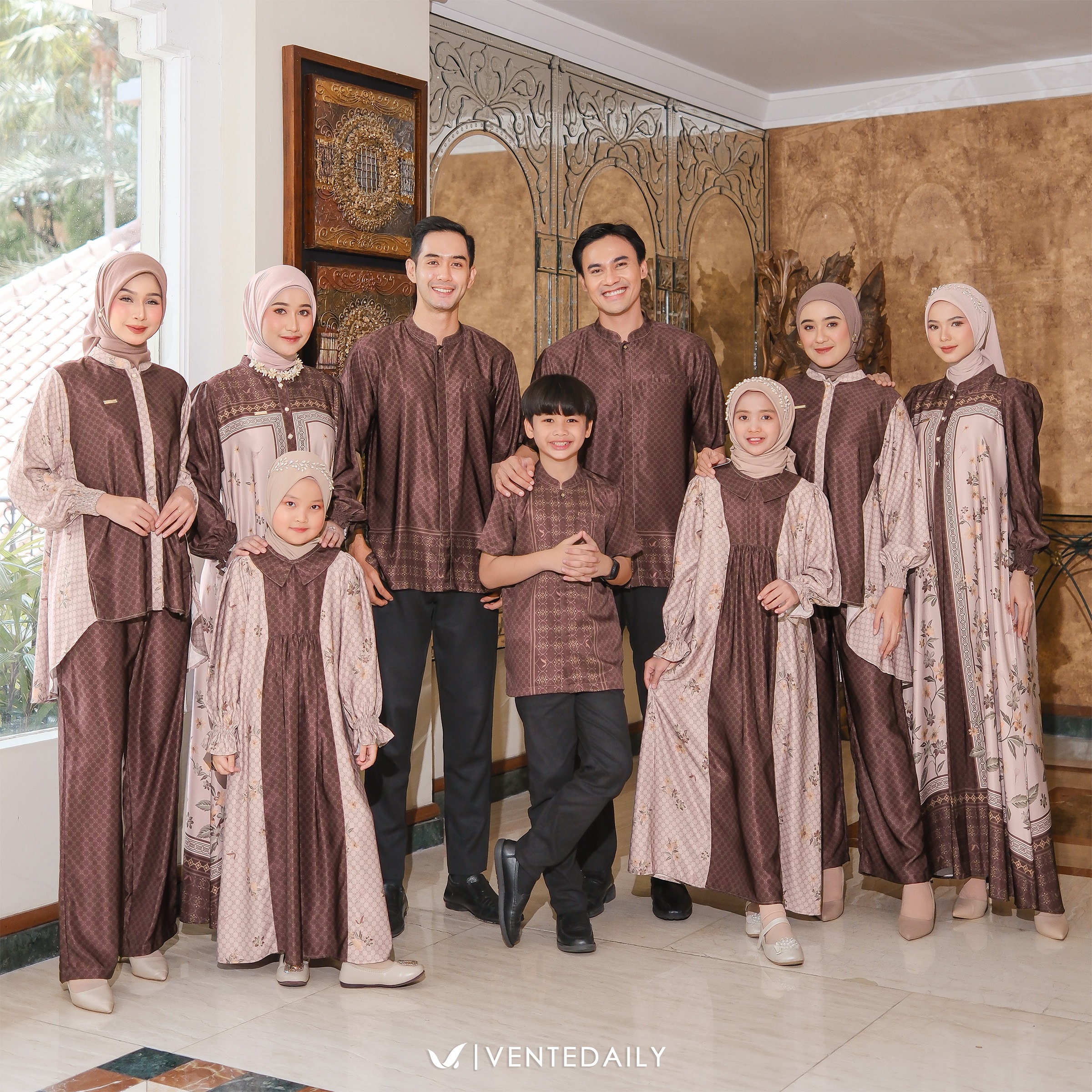 LATISHA FAMILY - VENTEDAILY