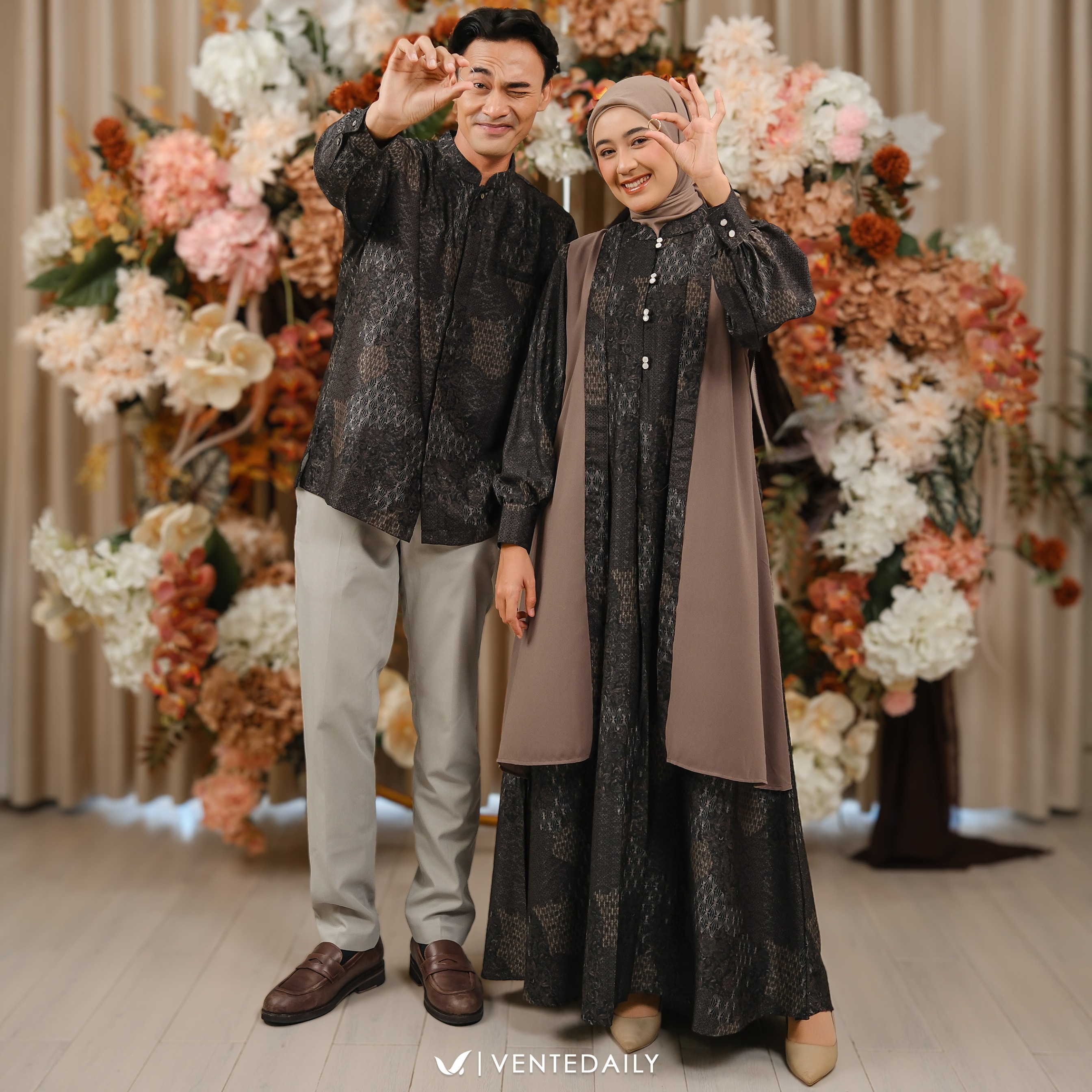 NAZEERA COUPLE - VENTEDAILY