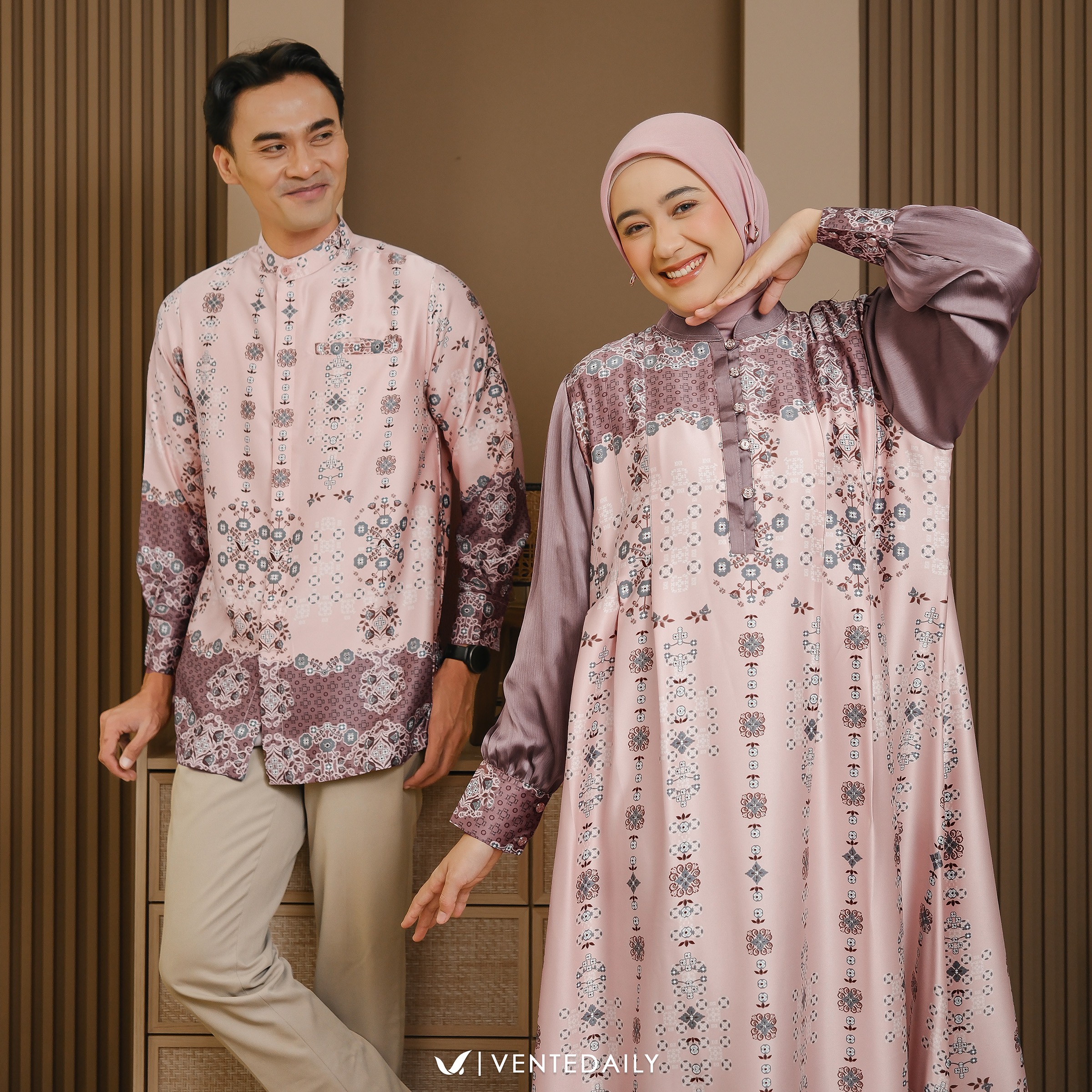 SHANAYA COUPLE - VENTEDAILY