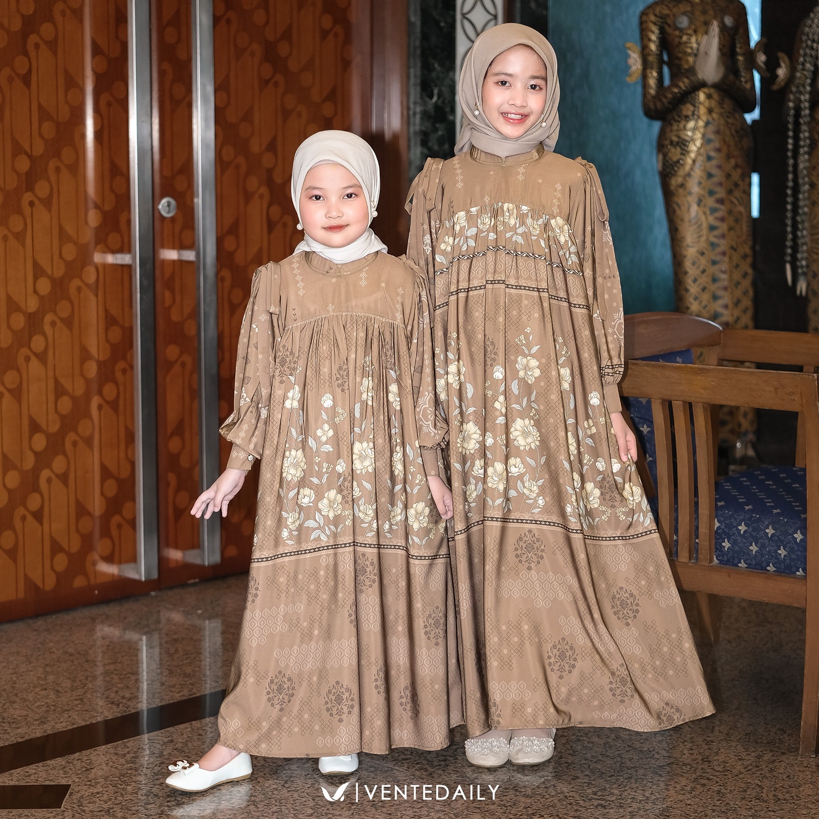 DANISWARA FAMILY - VENTEDAILY