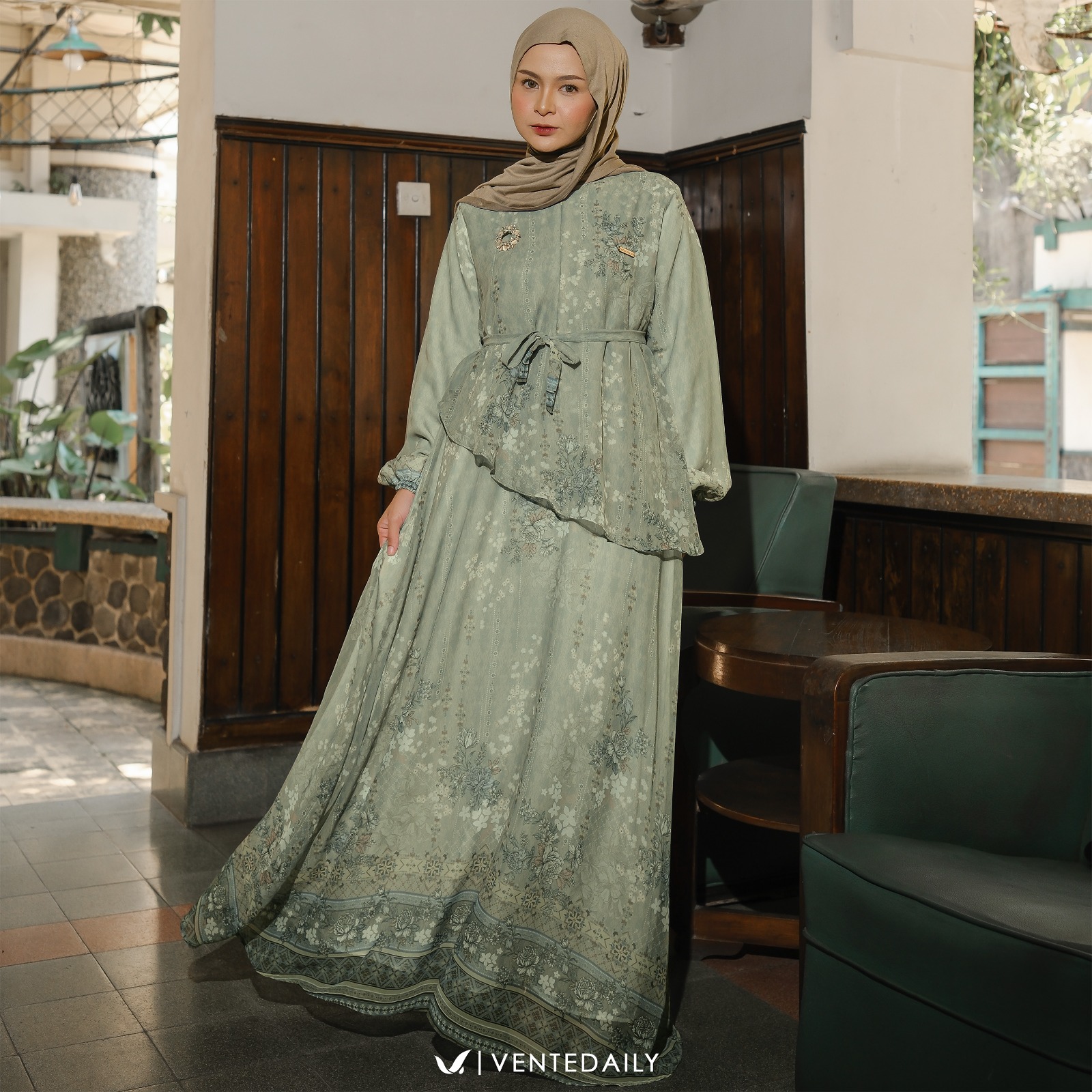 ZARINE MAXY - VENTEDAILY