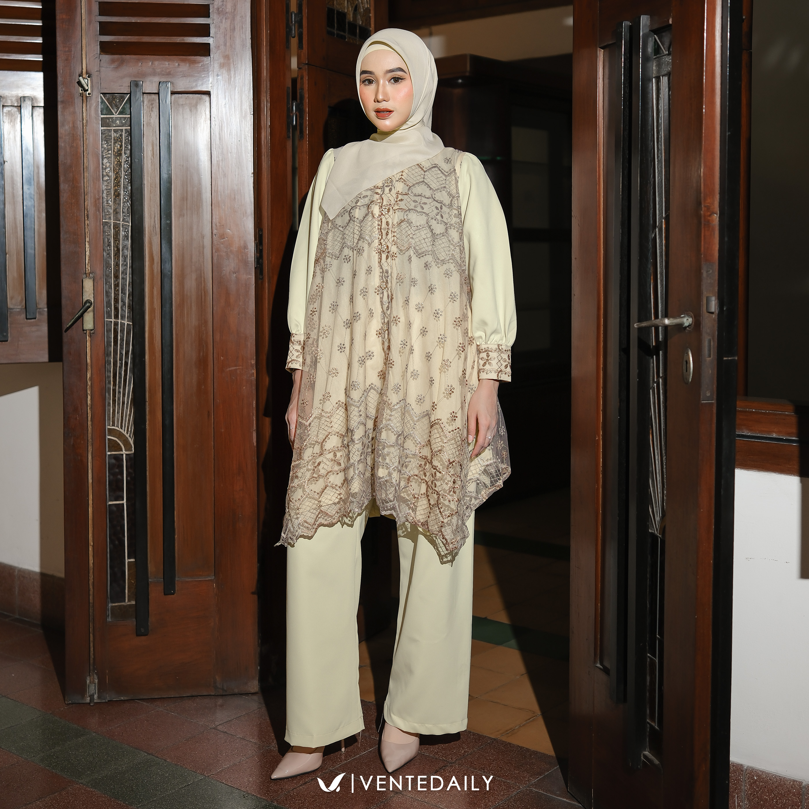 RANA ONESET - VENTEDAILY