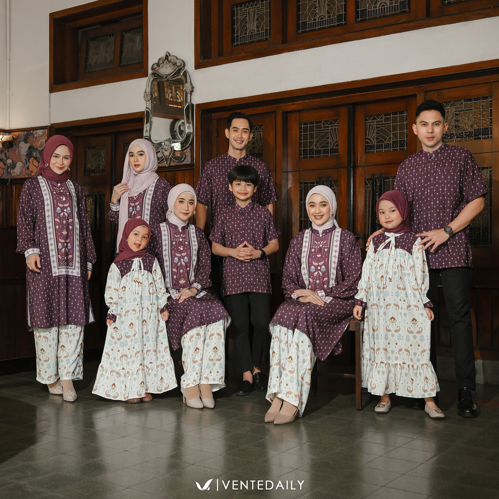 ANINDITA FAMILY - VENTEDAILY