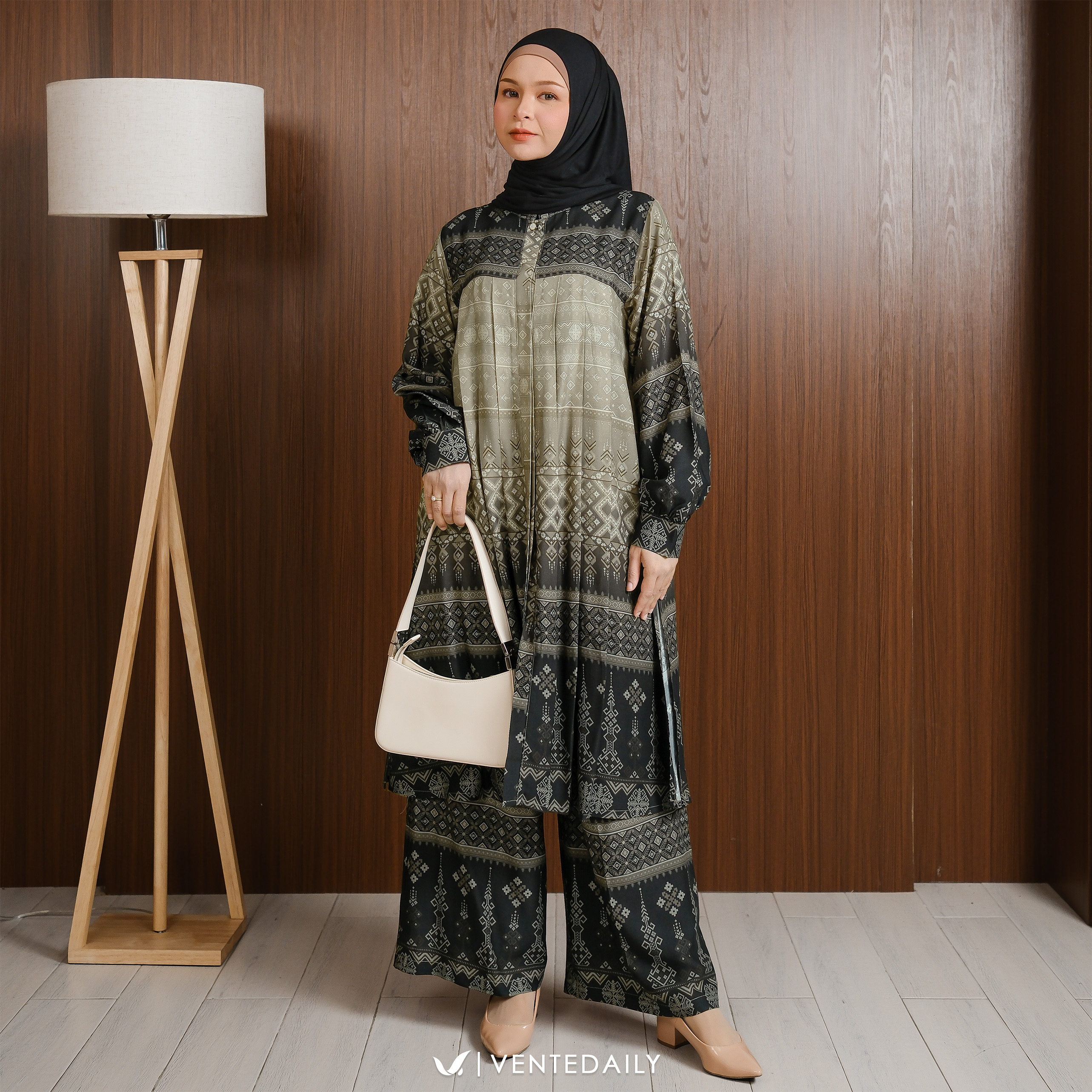 ARINDA ONESET - VENTEDAILY