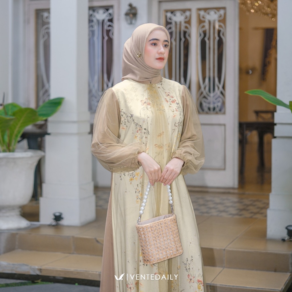 ELILA MAXY - VENTEDAILY