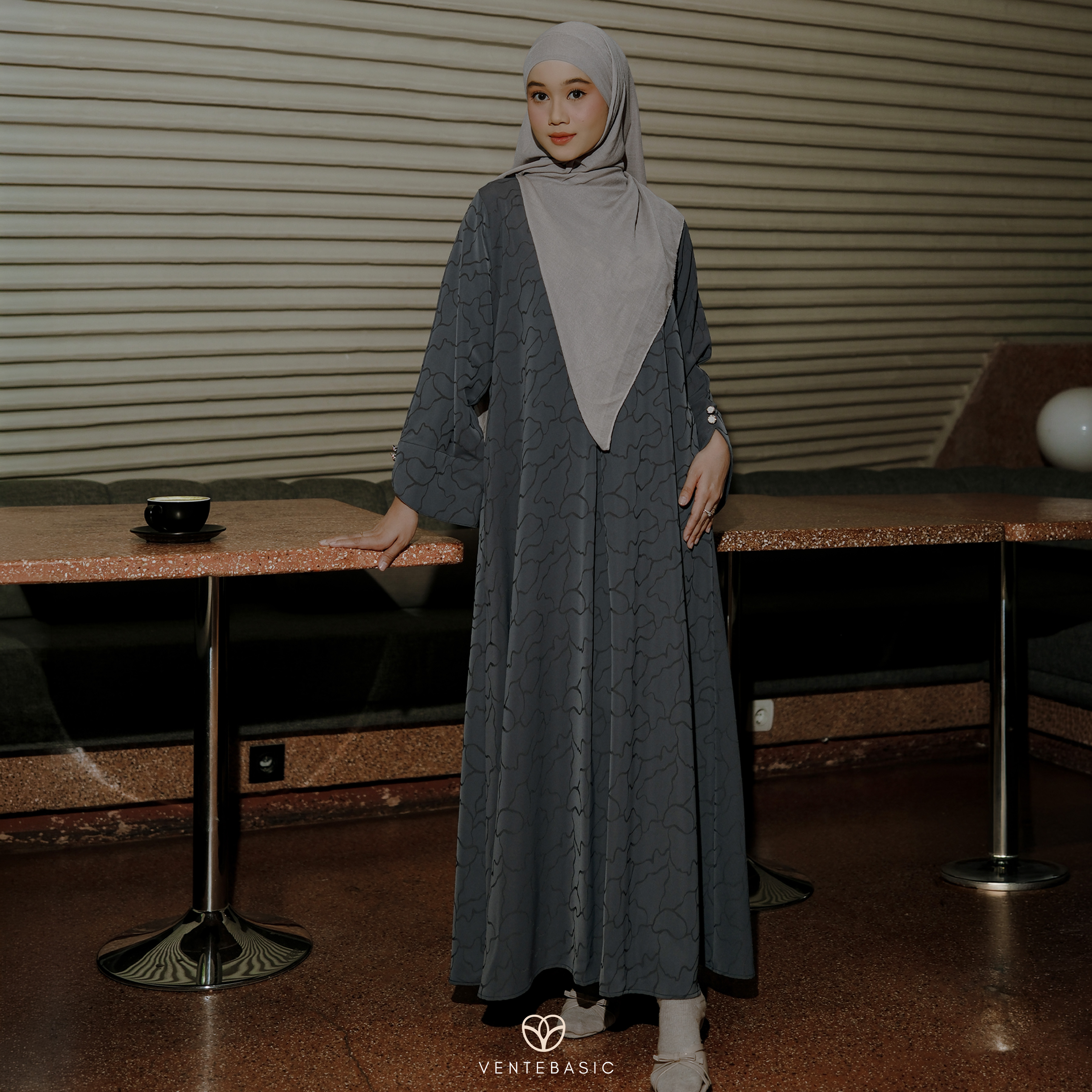 HANEEN ABAYA - VENTEDAILY
