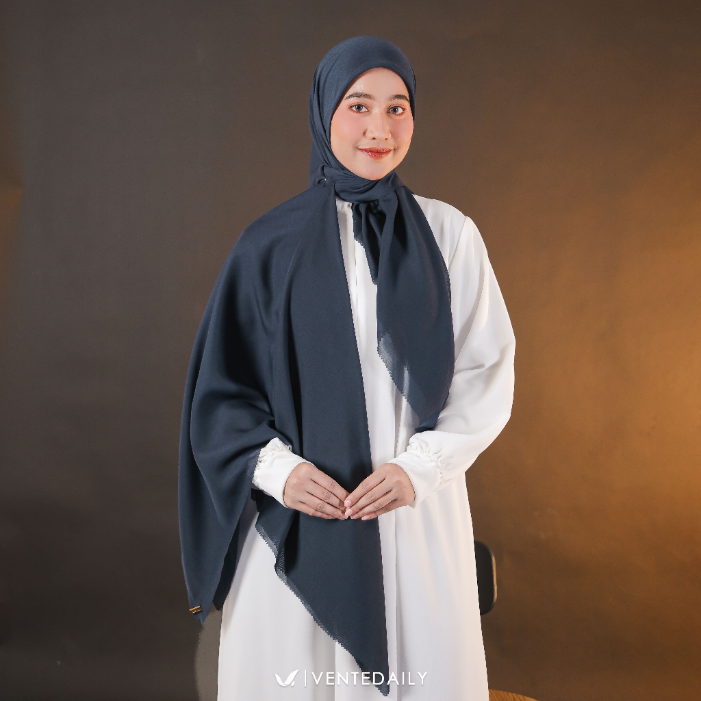 Ventedaily - Sofia Hijab Segi Empat Paris Voal Laser Cut Terbaru