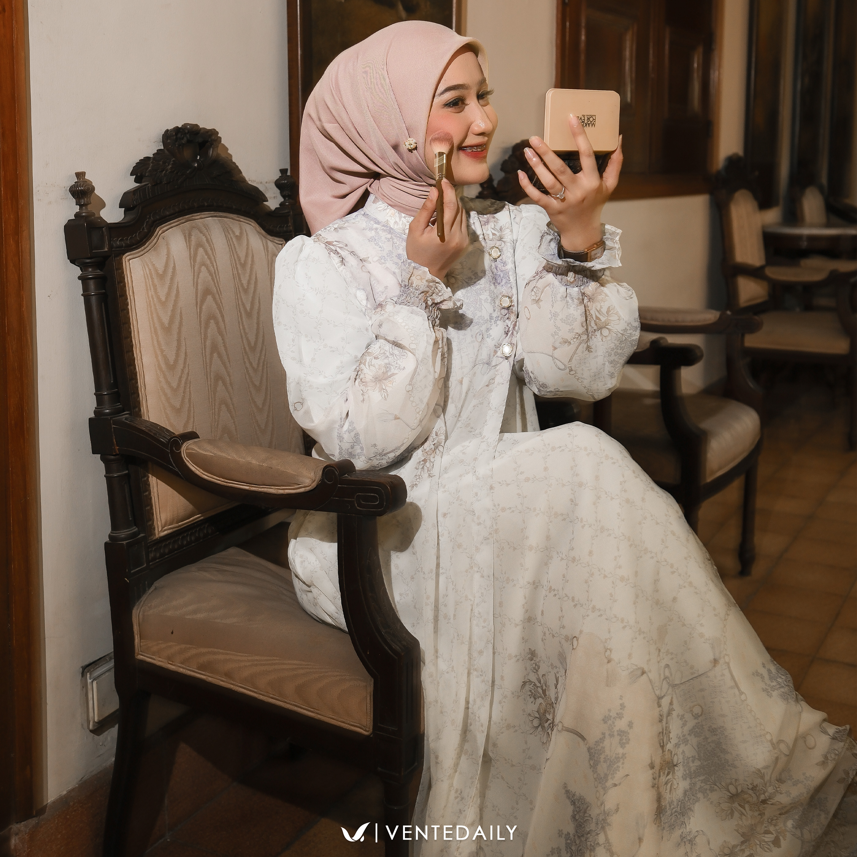 SHEIRA MAXY - VENTEDAILY
