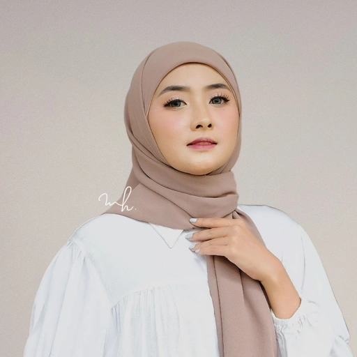 Image of RAEKA Square Instan