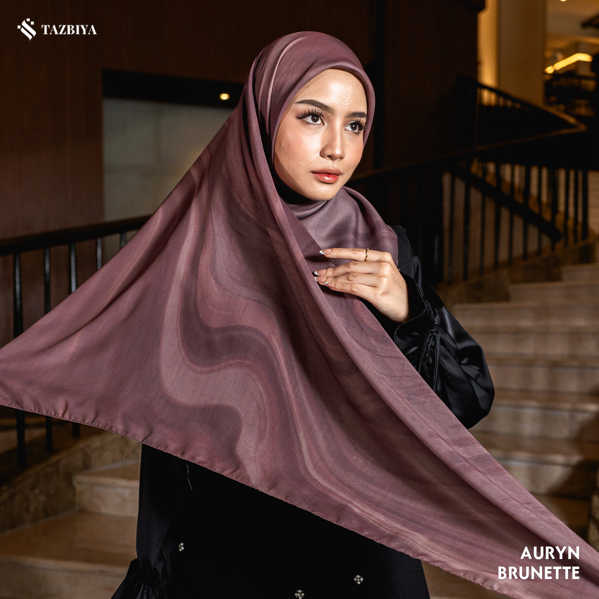 [NEW!] TAZBIYA SCARF AURYN VOAL ULTRAFINE SERIES I HIJAB VOAL SQUARE MOTIF JAHIT TEPI I JILBAB SEGI EMPAT MOTIF 115 x 115