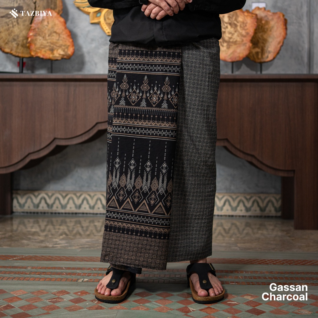 TAZBIYA PRAYER-SET SARUNG KATUN GASSAN SERIES I SARUNG LAKI LAKI DEWASA MOTIF