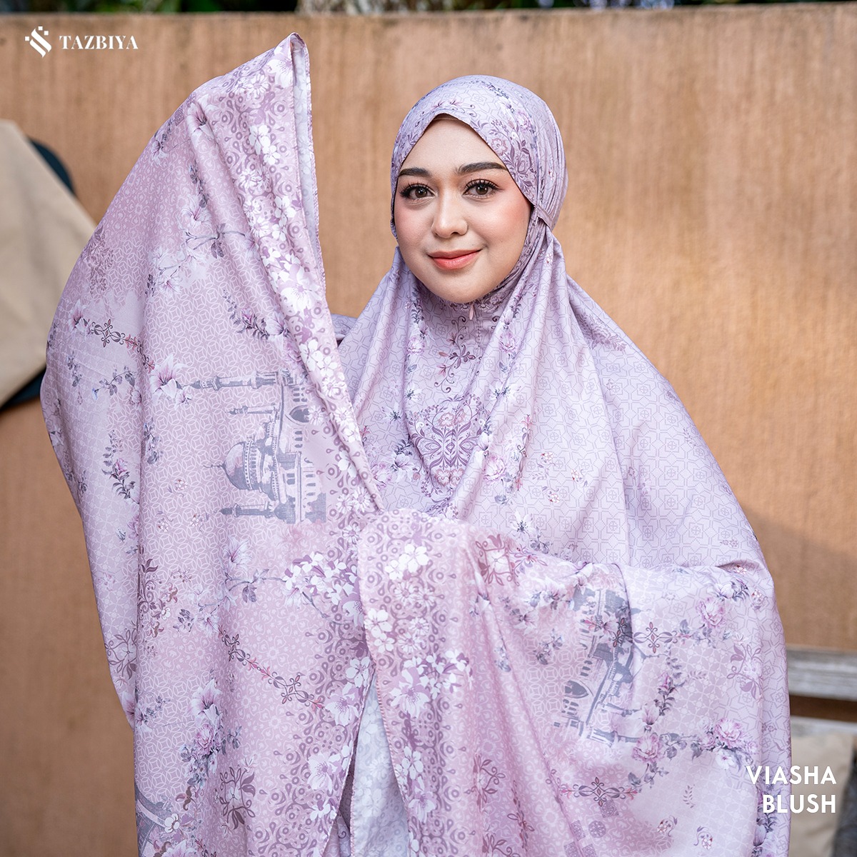 [NEW] TAZBIYA - Mukena Travel Premium 2 in 1 Sajadah Viasha Series (Mukena Travel Inovasi Bahan Halus Anti Berisik)