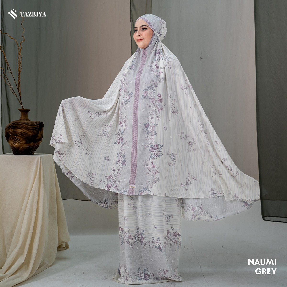TAZBIYA MUKENA RAYON SAJADAH 2IN1 NAUMI SERIES