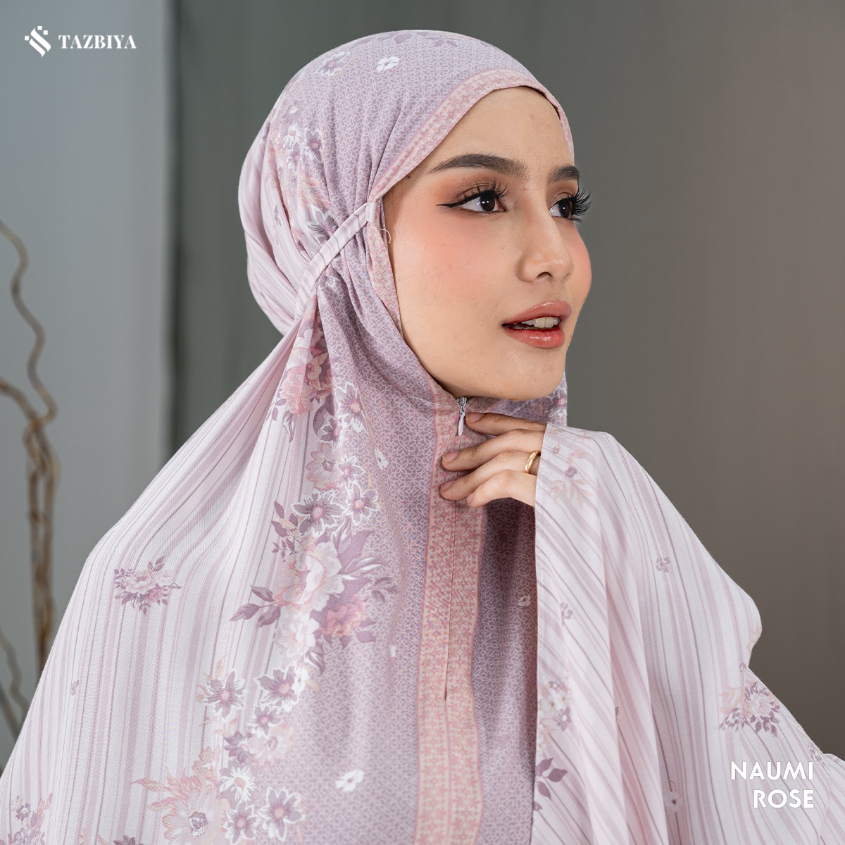 TAZBIYA MUKENA RAYON SAJADAH 2IN1 NAUMI SERIES