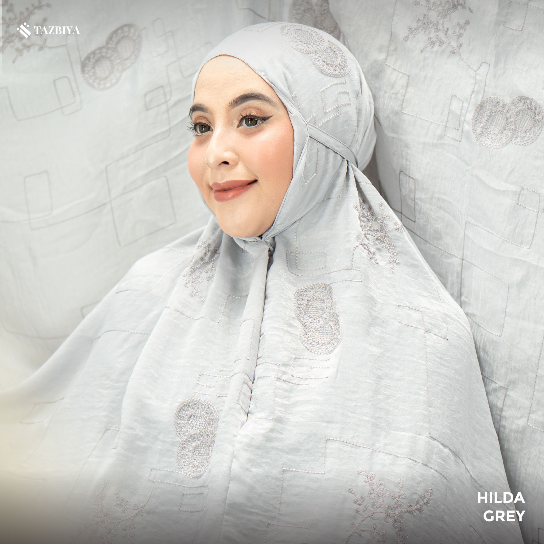 MUKENA PREMIUM SILK BORDIR TAZBIYA DEWASA HILDA SERIES