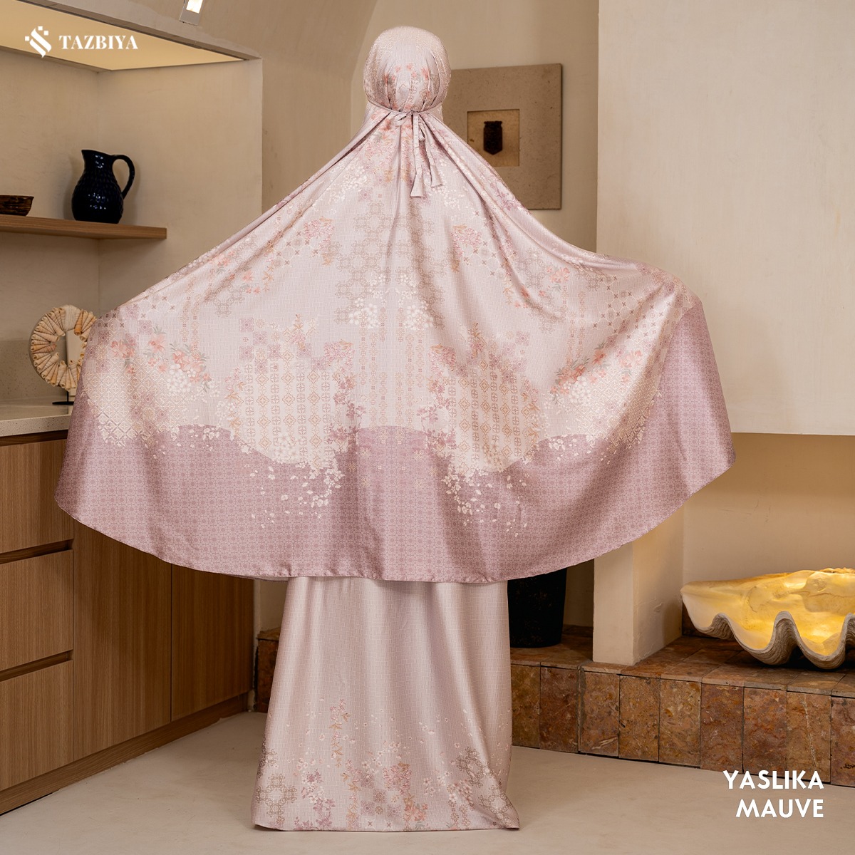 TAZBIYA - Mukena Silk YASLIKA Series (Mukena Dewasa Motif Bunga Bahan Silk 2 in 1 dengan Sajadah Mini Pouch Mutiara)
