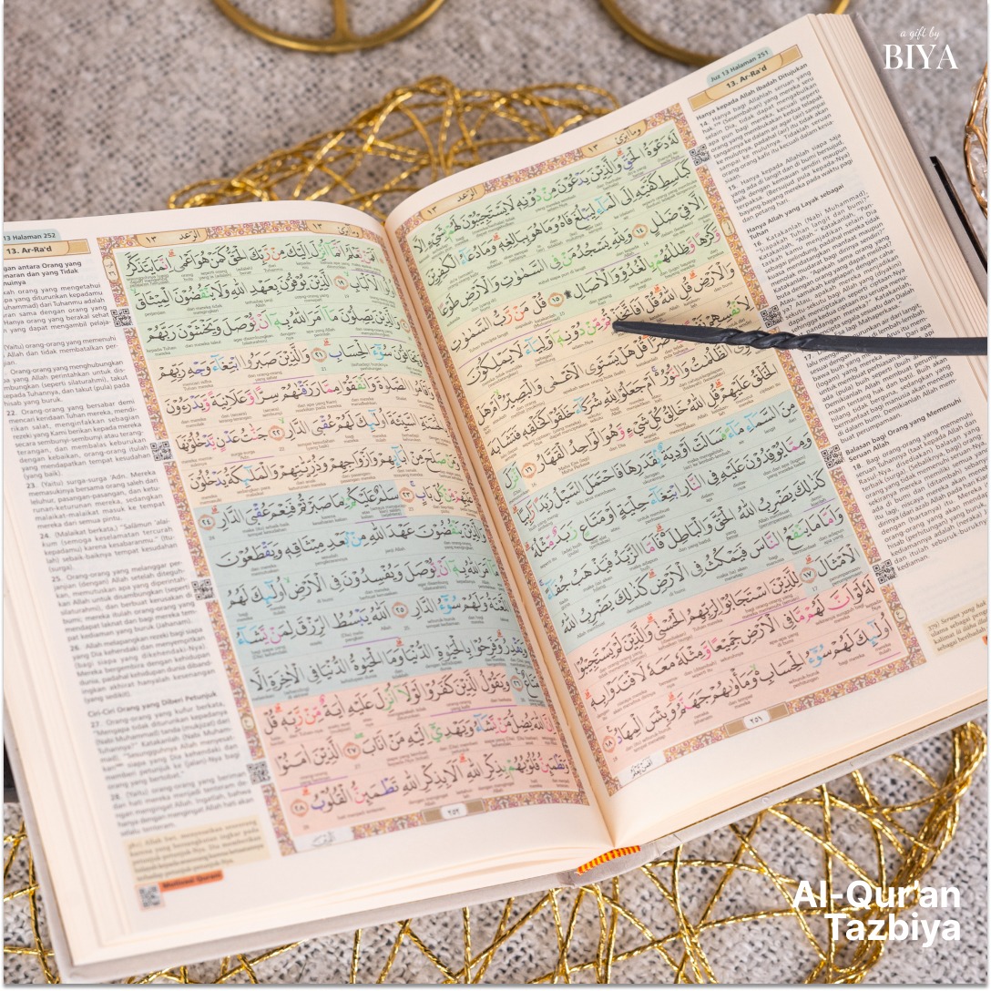 TAZBIYA GIFT BUNDLING SET MUKENA DEWASA DAN AL-QURAN I Hadiah Pernikahan I Paket Seserahan