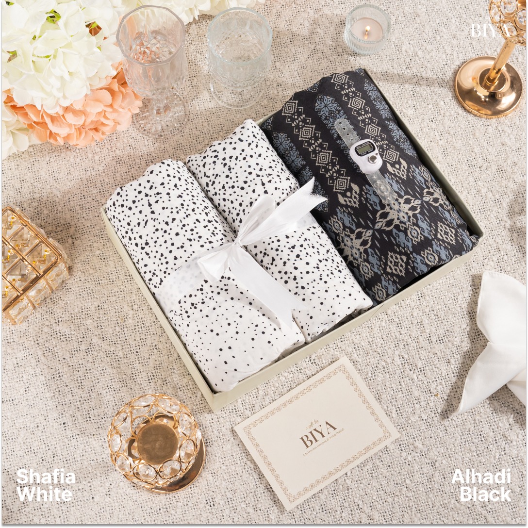 TAZBIYA GIFT COUPLE SET MUKENA DAN SARUNG DEWASA I Hadiah Pernikahan I Paket Seserahan