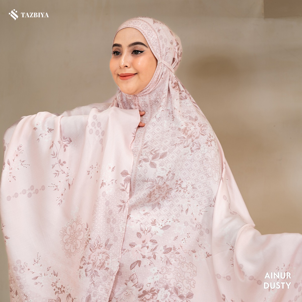 TAZBIYA MUKENA RAYON SATIN PREMIUM AINUR SERIES