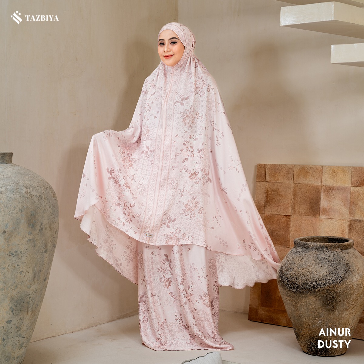 TAZBIYA MUKENA RAYON SATIN PREMIUM AINUR SERIES