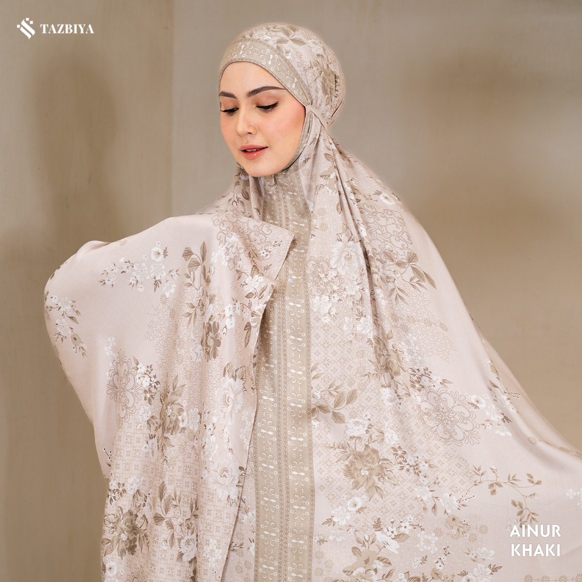 TAZBIYA MUKENA RAYON SATIN PREMIUM AINUR SERIES