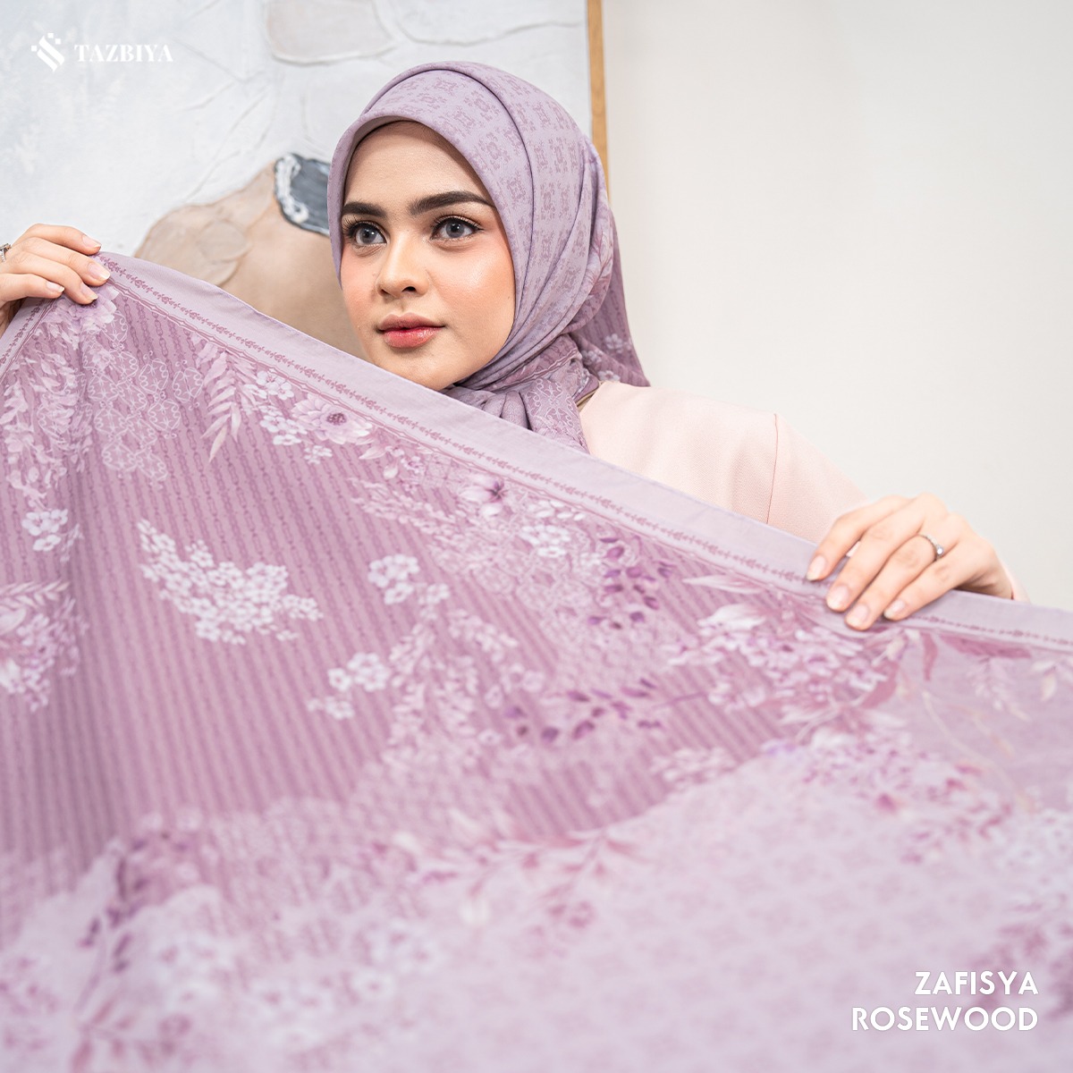 TAZBIYA SCARF - ZAFISYA SERIES I TAZBIYA HIJAB VOAL MOTIF JAHIT TEPI 