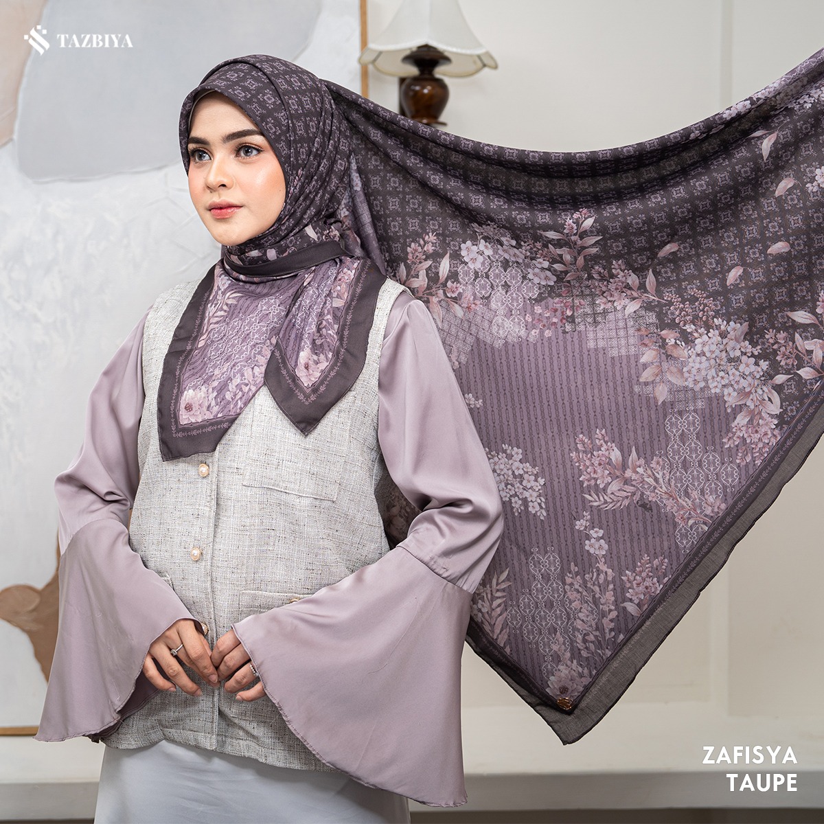 TAZBIYA SCARF - ZAFISYA SERIES I TAZBIYA HIJAB VOAL MOTIF JAHIT TEPI 