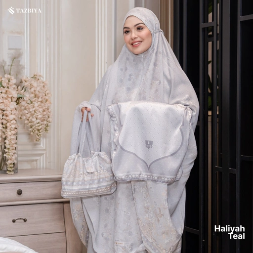 Image of TAZBIYA MUKENA HALIYAH SERIES | MUKENA RAYON SAJADAH PREMIUM 2IN1 DEWASA