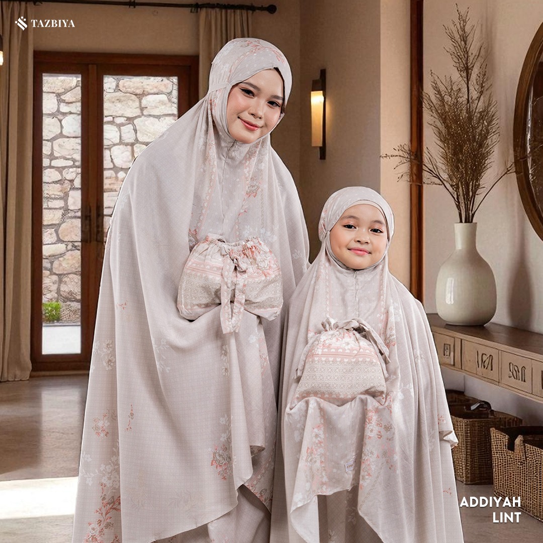 TAZBIYA KOLEKSI MUKENA COUPLE SET IBU - ANAK SERIES I TAS POUCH