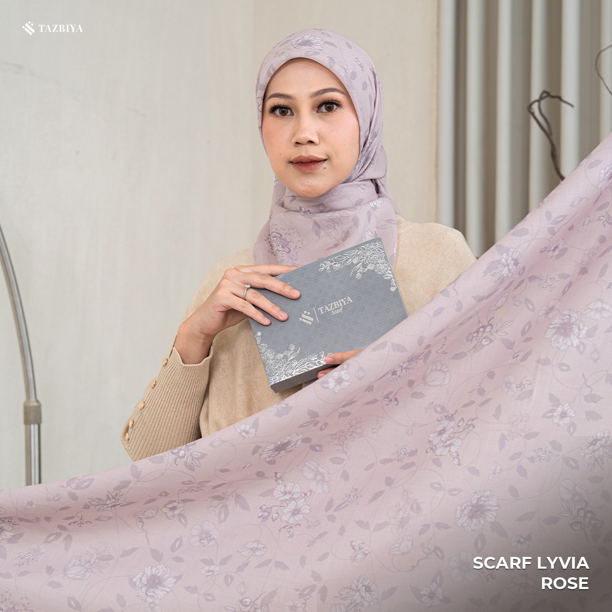 TAZBIYA SCARF - LYVIA SERIES I TAZBIYA HIJAB VOAL MOTIF JAHIT TEPI 