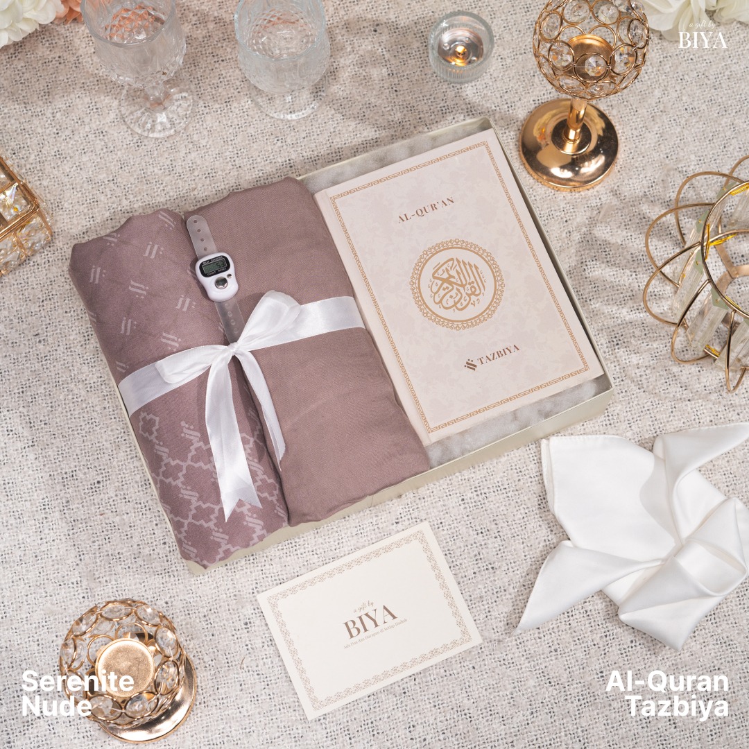 TAZBIYA GIFT BUNDLING SET MUKENA DEWASA DAN AL-QURAN I Hadiah Pernikahan I Paket Seserahan