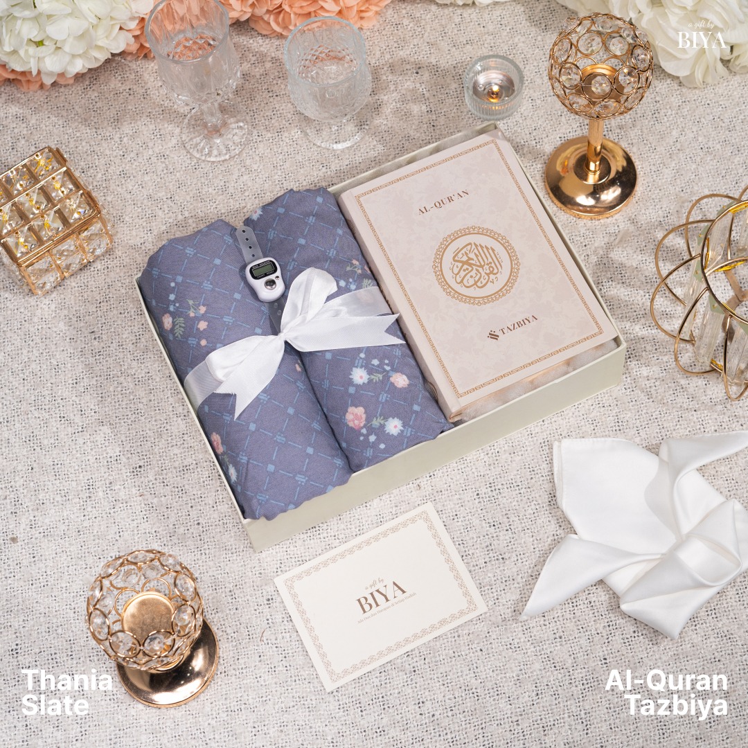 TAZBIYA GIFT BUNDLING SET MUKENA DEWASA DAN AL-QURAN I Hadiah Pernikahan I Paket Seserahan